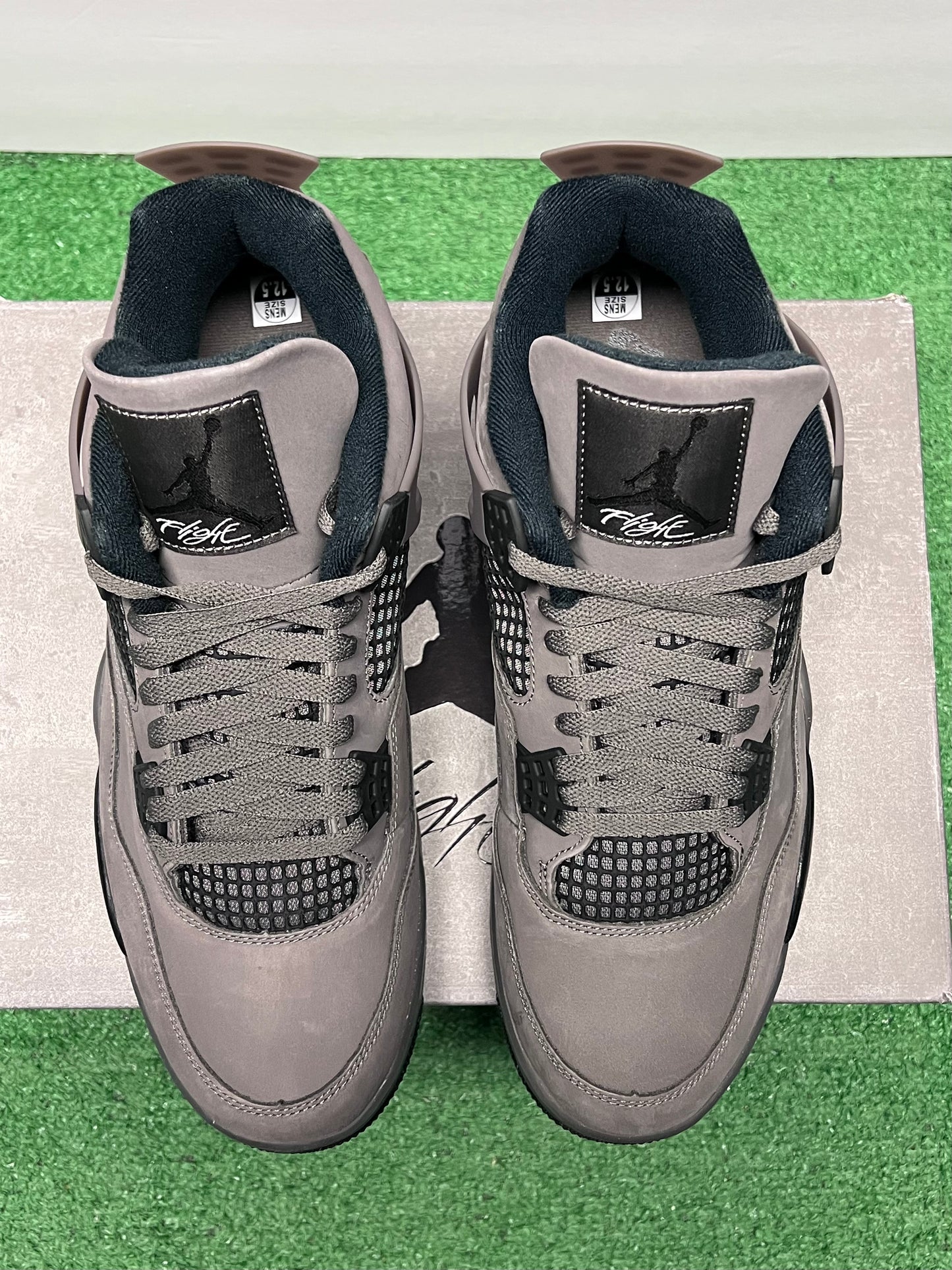 Men’s Air Jordan 4 Cave Stone Size 12.5