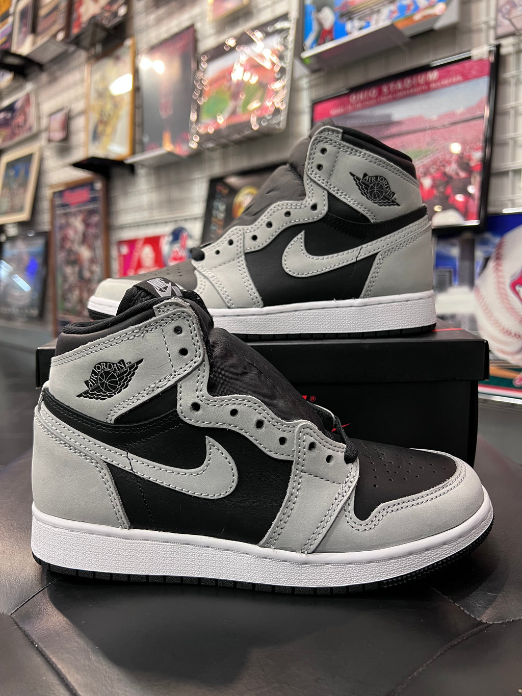 Gradeschool Air Jordan 1 Shadow 2.0 Size 4y