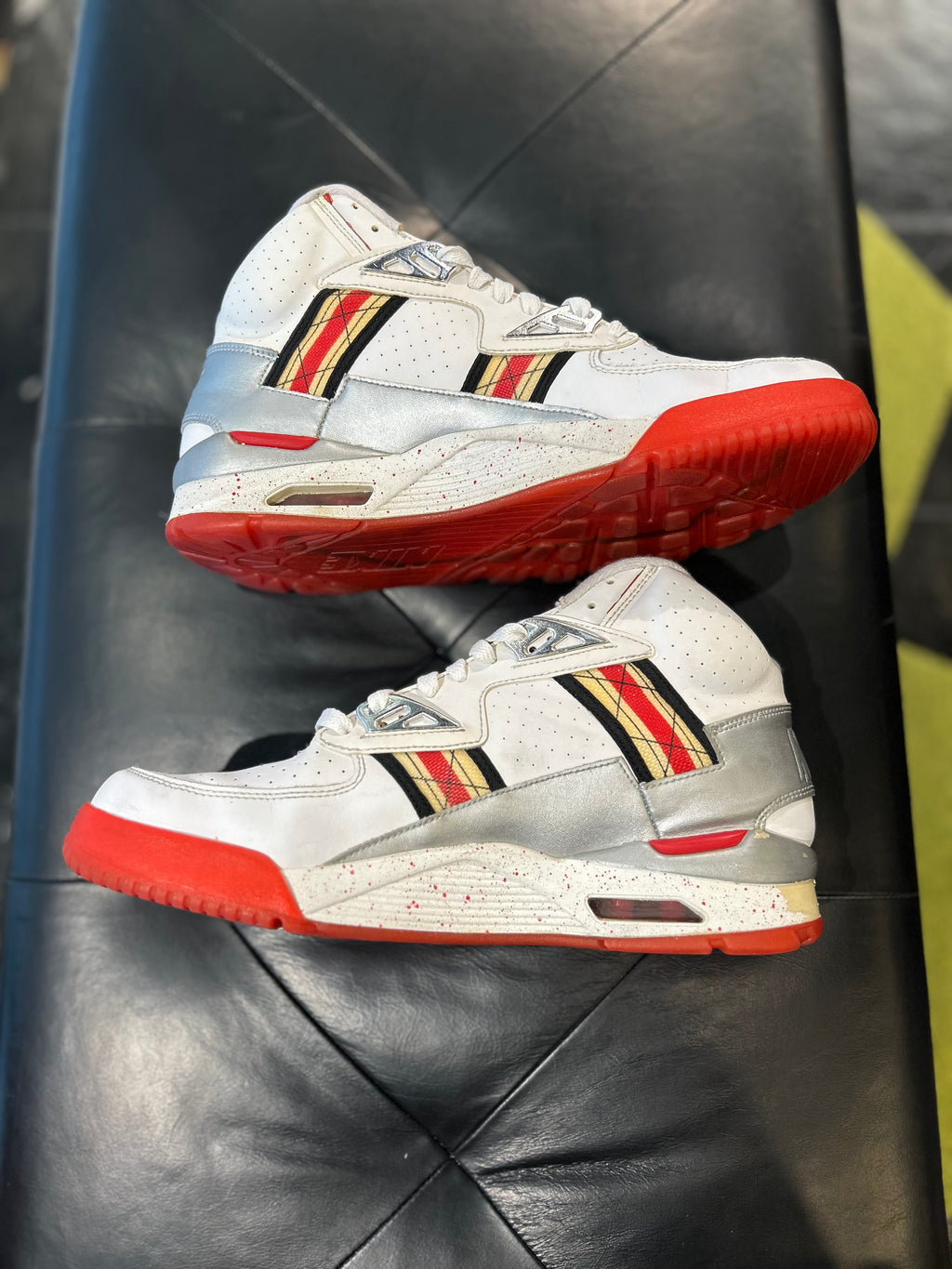 Nike Air Trainer SC Ohio State Size 9.5 Men's Shoes