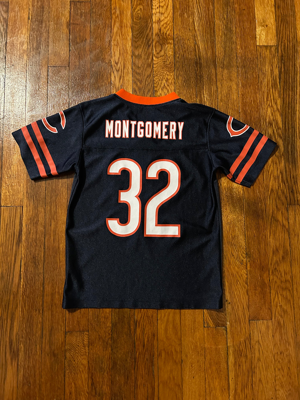 NFL Team Chicago Bears 32 Montgomery Jersey Size Medium