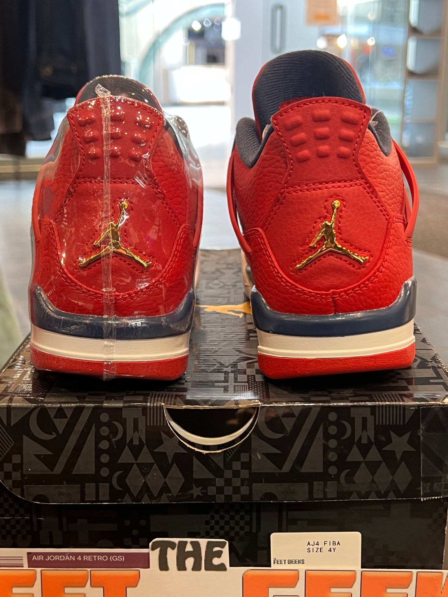 Gradeschool Air Jordan 4 FIBA Brand New