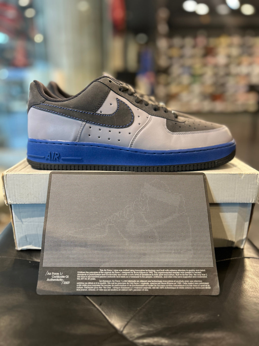 Nike Air Force 1 Low Stealth 2007 Size 11.5 Men Shoes