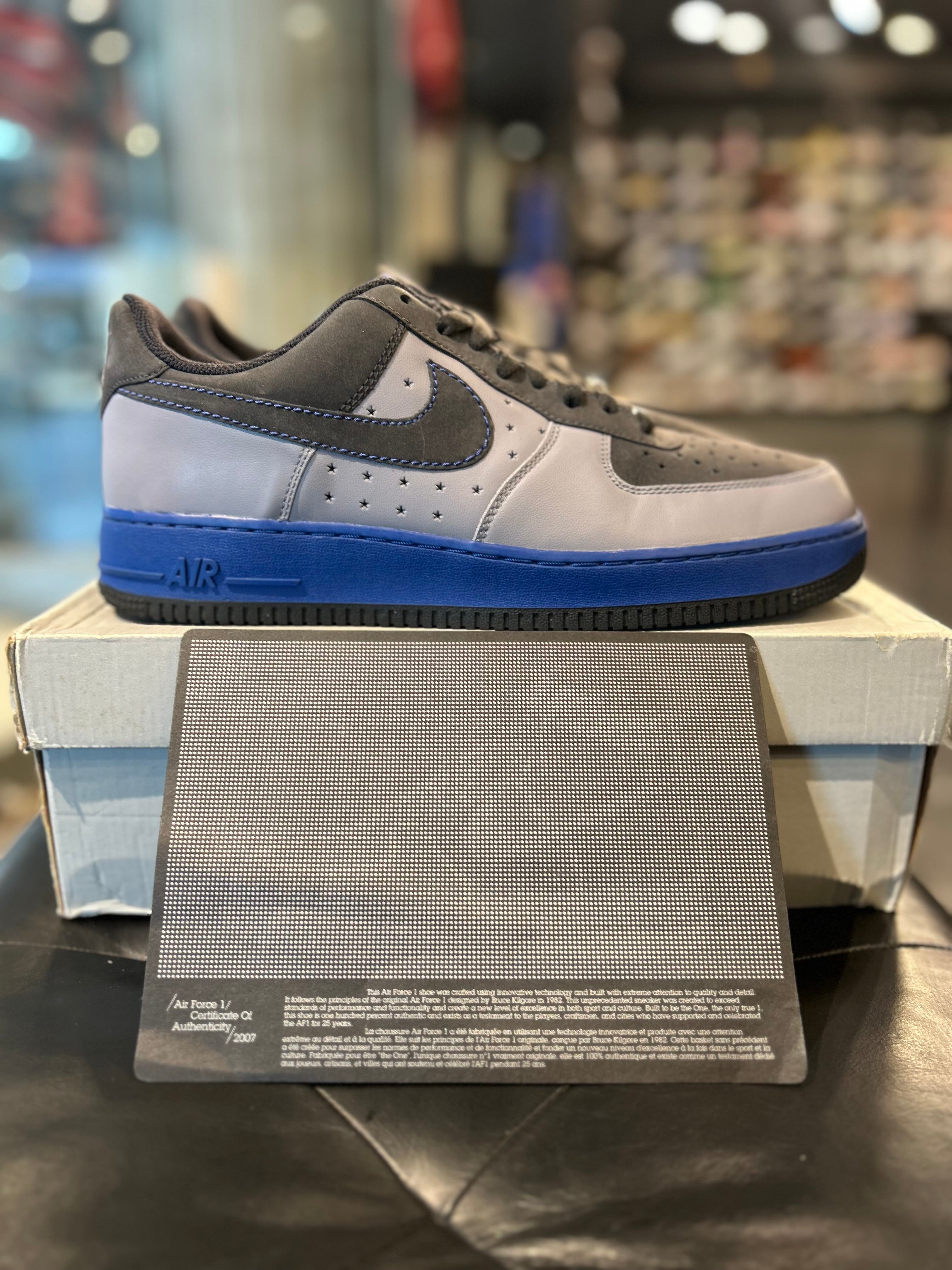 Nike Air Force 1 Low Stealth 2007 Size 11.5 Men Shoes