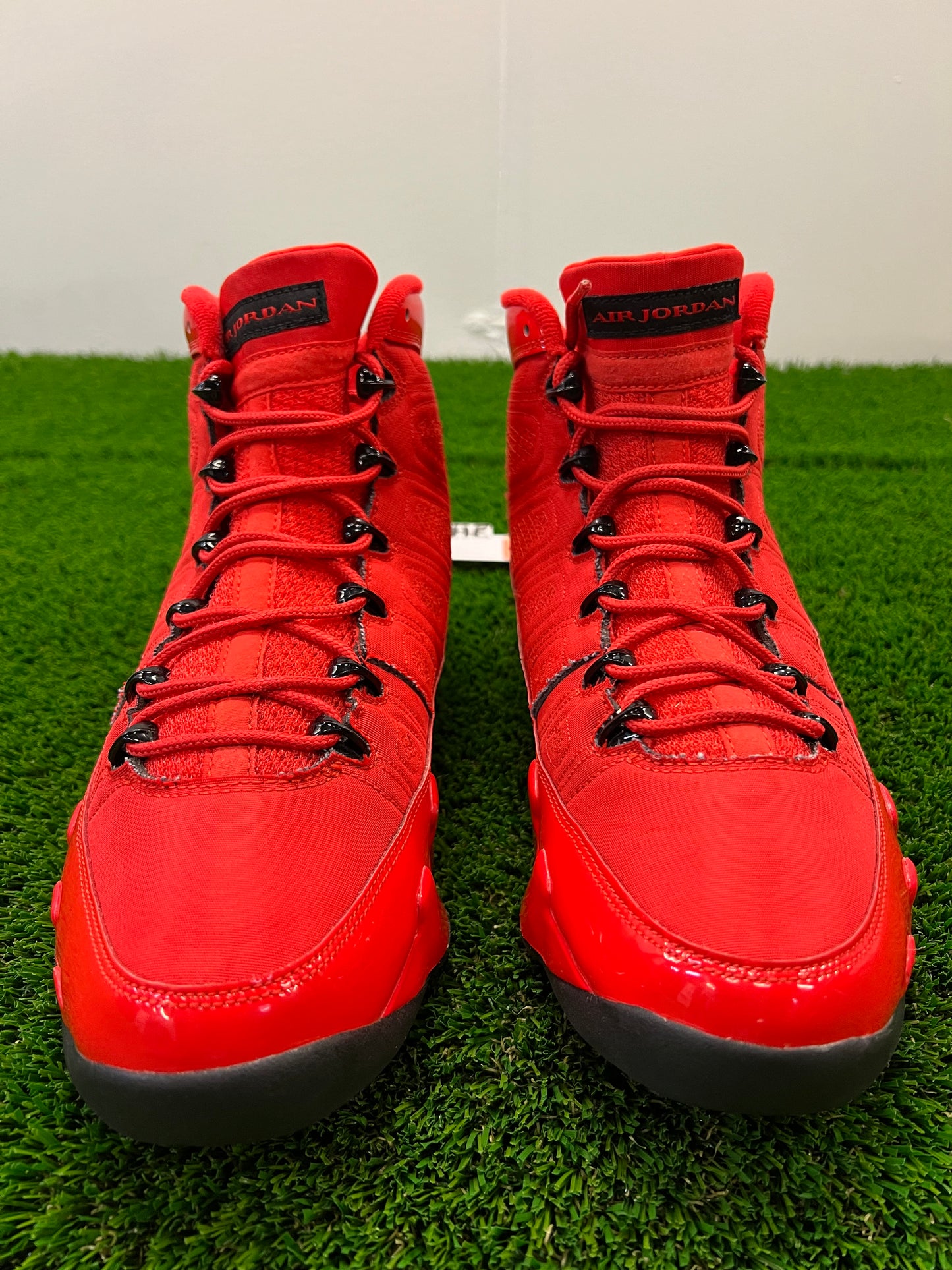 Men’s Air Jordan 9 Chile Red Size 11.5 Shoes