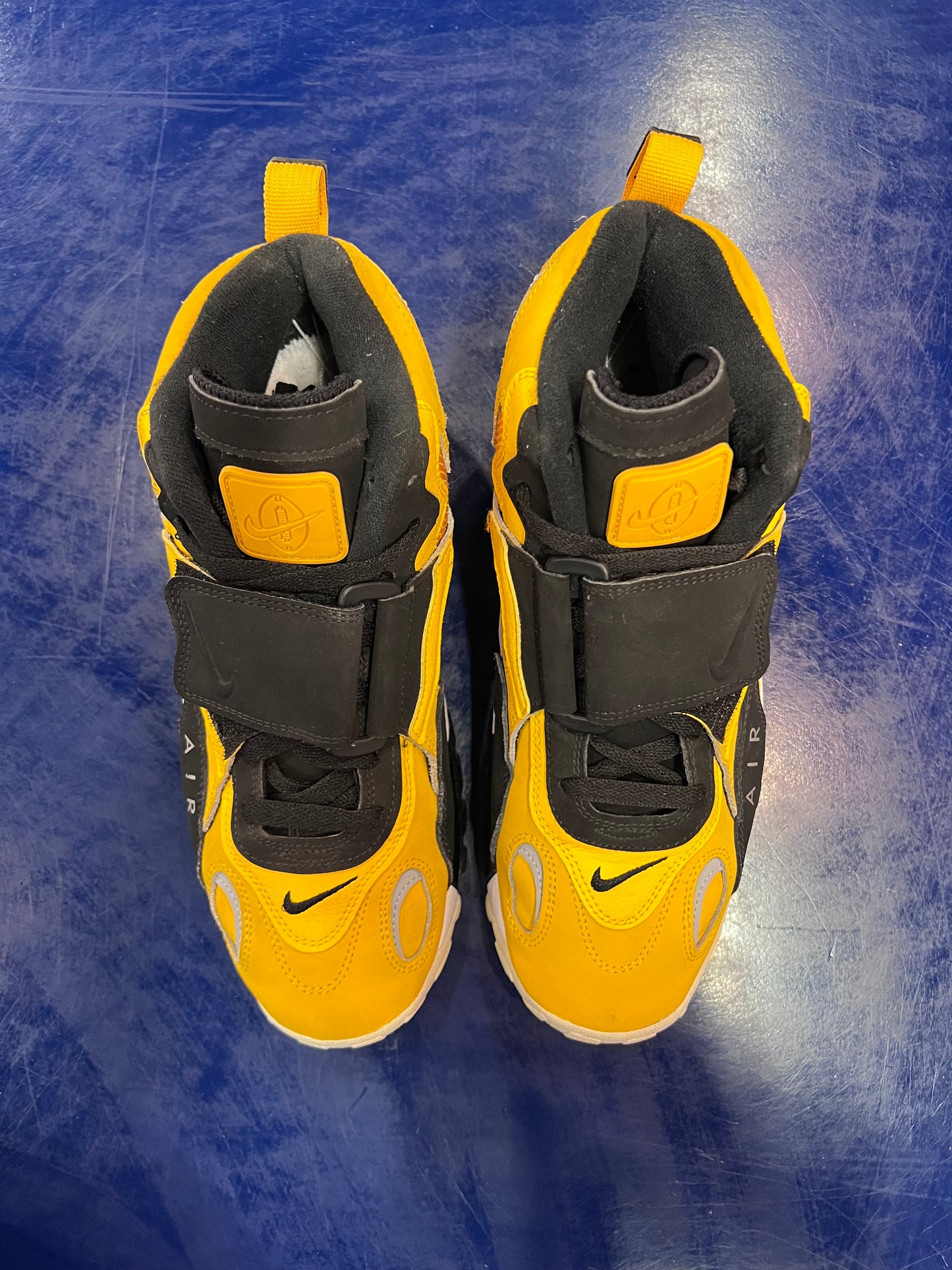 Men’s Nike Speed Turf Steelers Size 10.5
