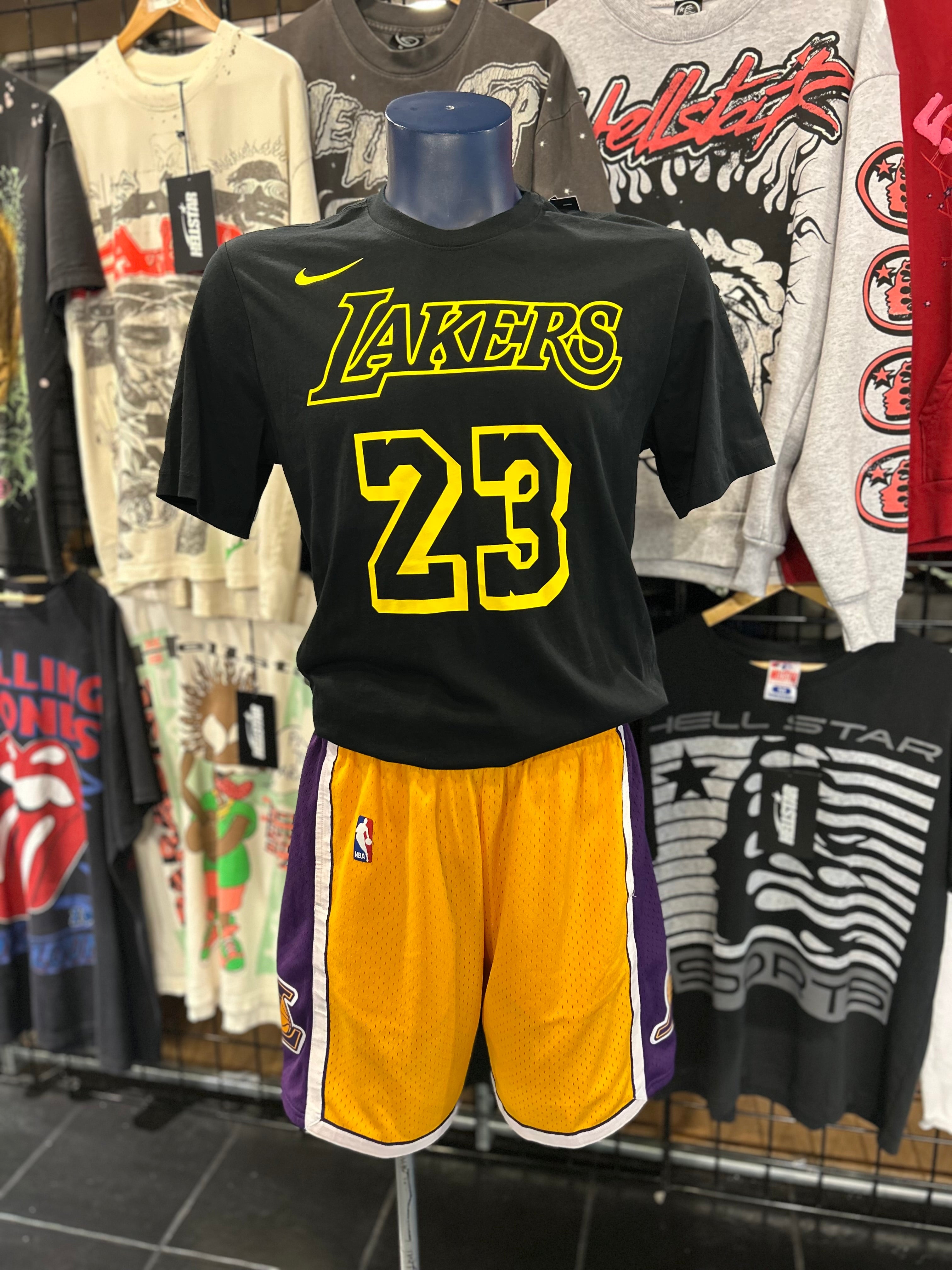 Los Angeles Lakers LeBron James Set Nike T Shirt and Mitchell and Ness Shorts Size Medium