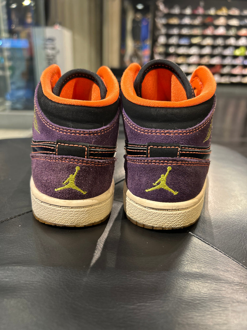 Air Jordan 1 Mid Kids Size 12.5C