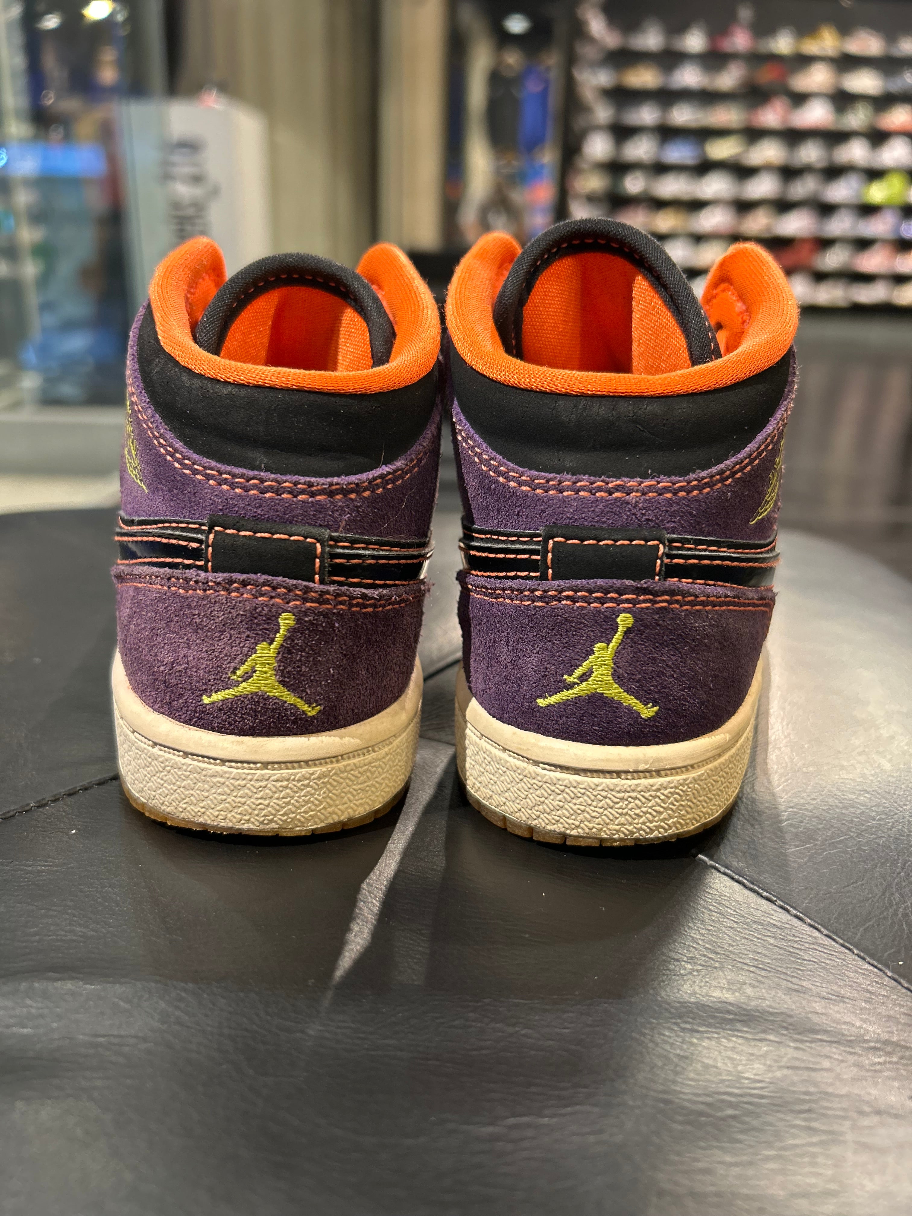 Air Jordan 1 Mid Kids Size 12.5C