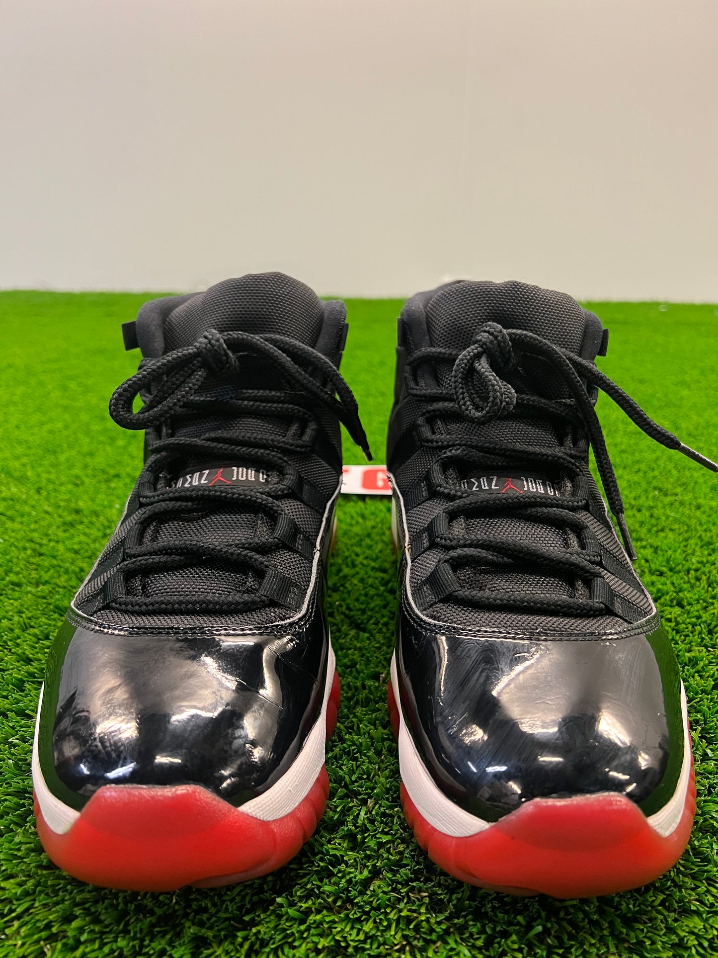 Men’s Air Jordan 11 Bred size 11