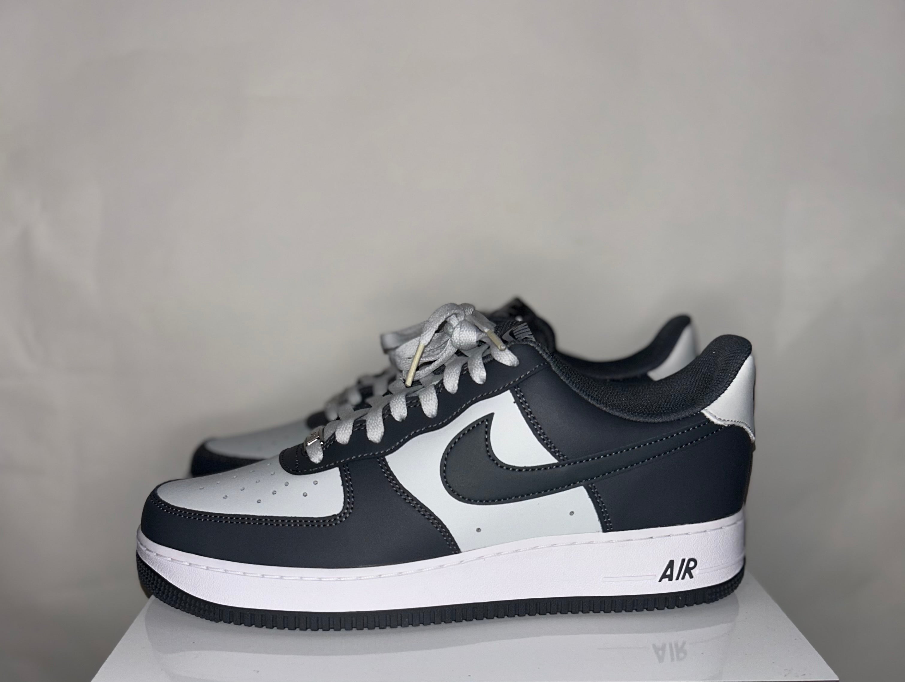 Nike Air Force 1 Low Dark Grey Size 12 Men’s Shoes Brand new