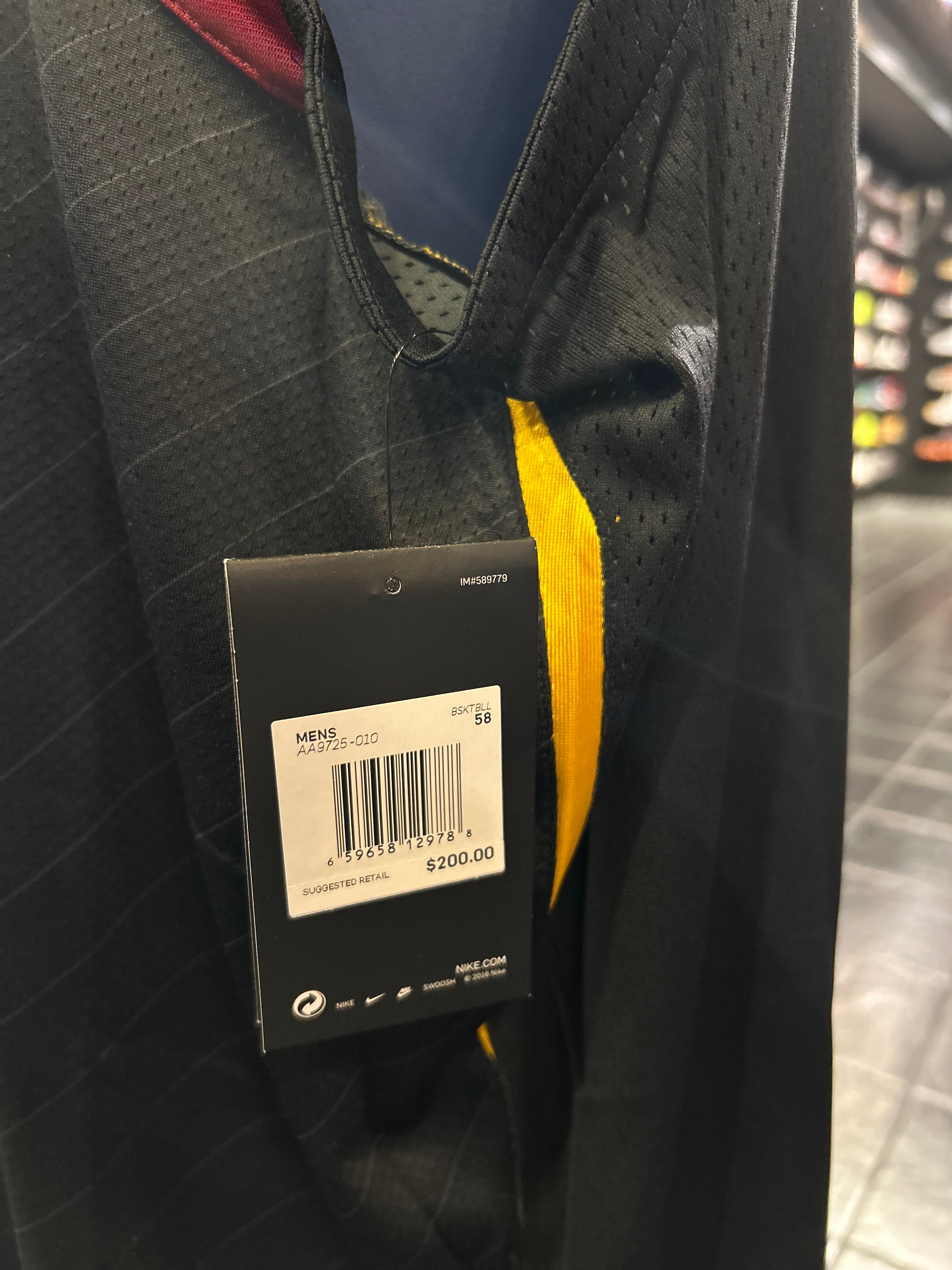 Nike Cleveland Cavaliers Blank Jersey Size 3XL