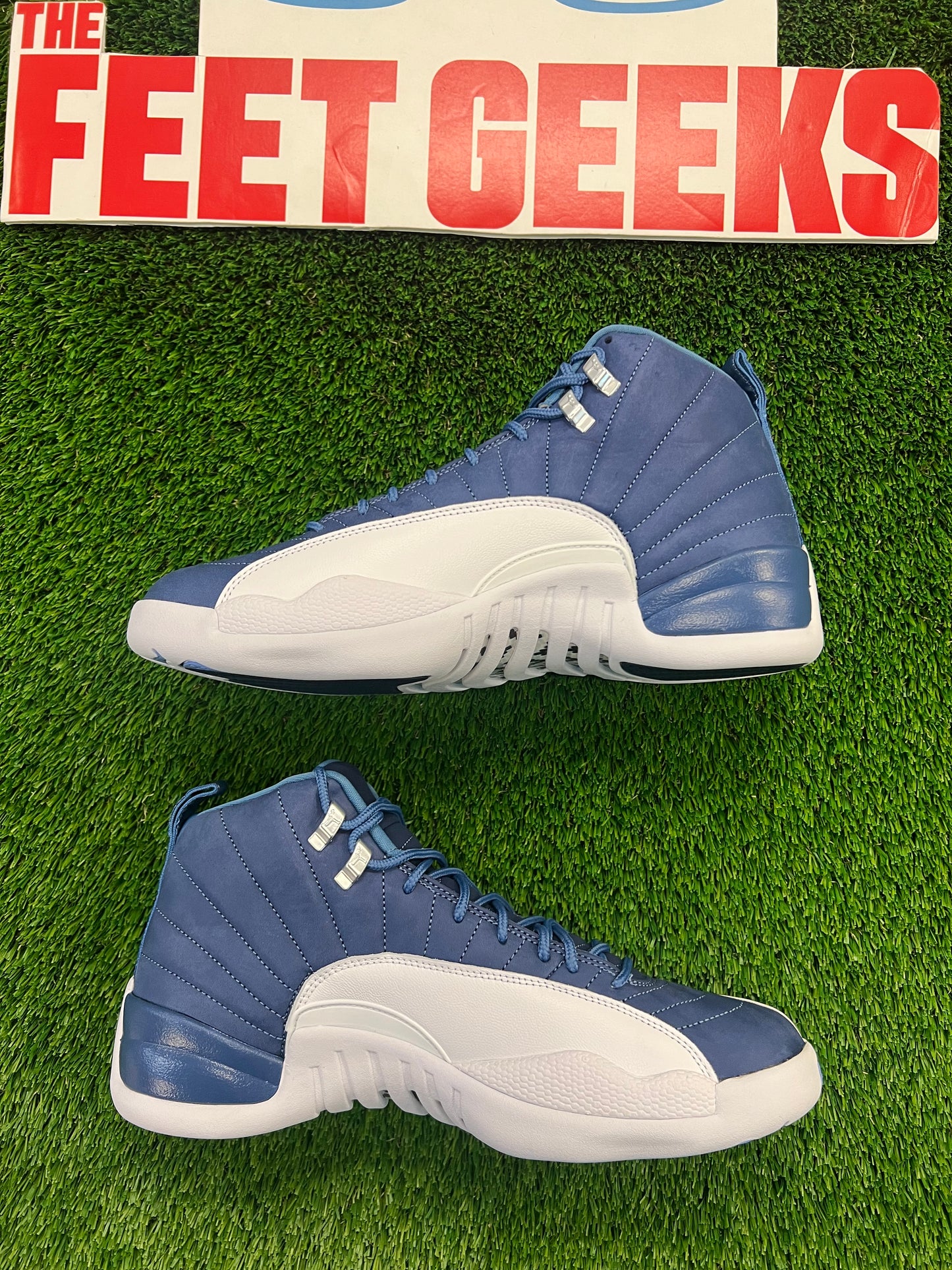 Men’s Air Jordan 12 Indigo Size 12 Shoes Brand New