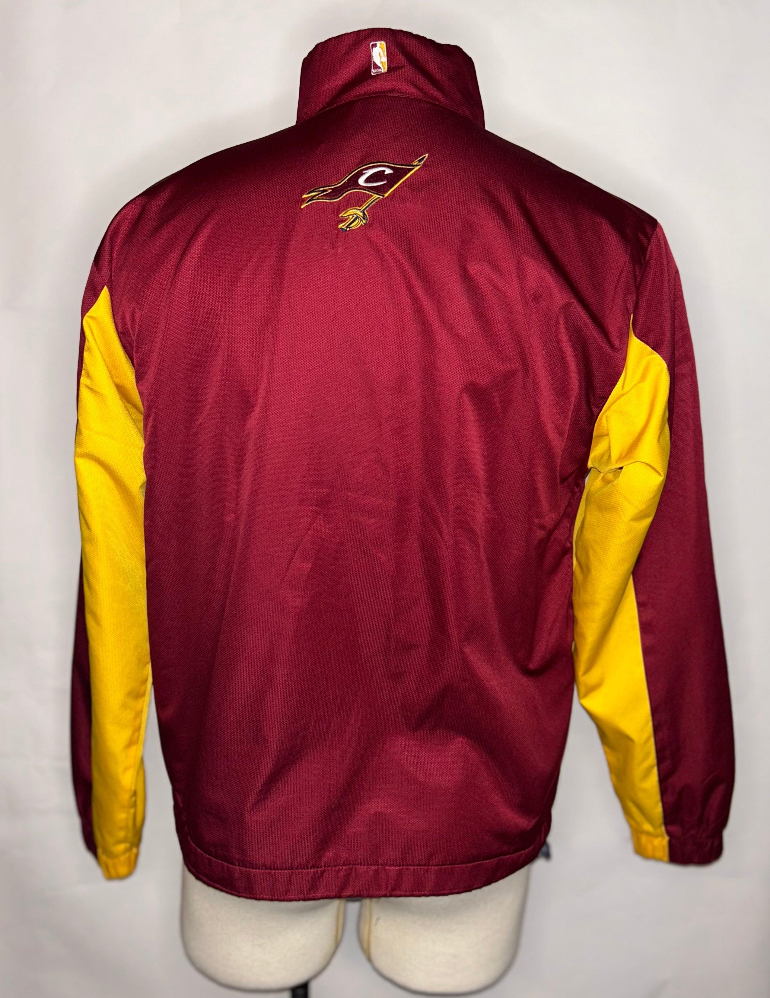 NBA Cleveland Cavaliers Exclusive Collection Jacket Size Small Mens