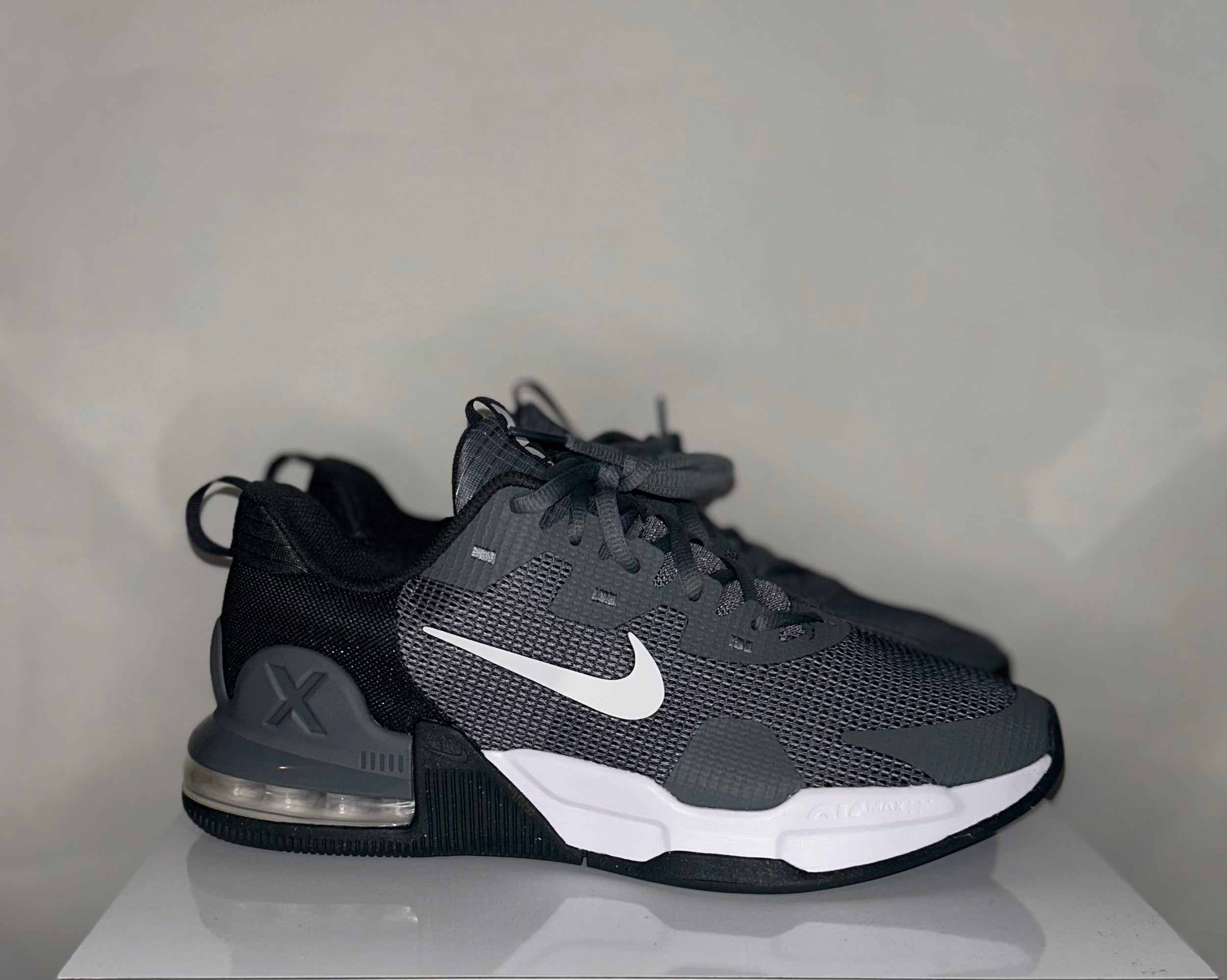 Nike Air Max Alpha Trainer 5 Smoke Grey Size 9 Men’s Shoes Brand New