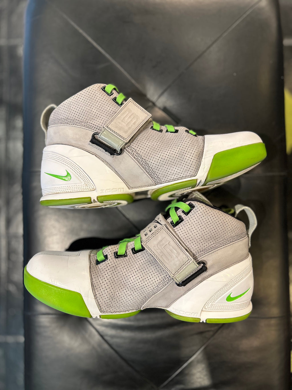 Nike Zoom Lebron James 5 Dunkman Size 10.5 Men's Basketball    Shoes