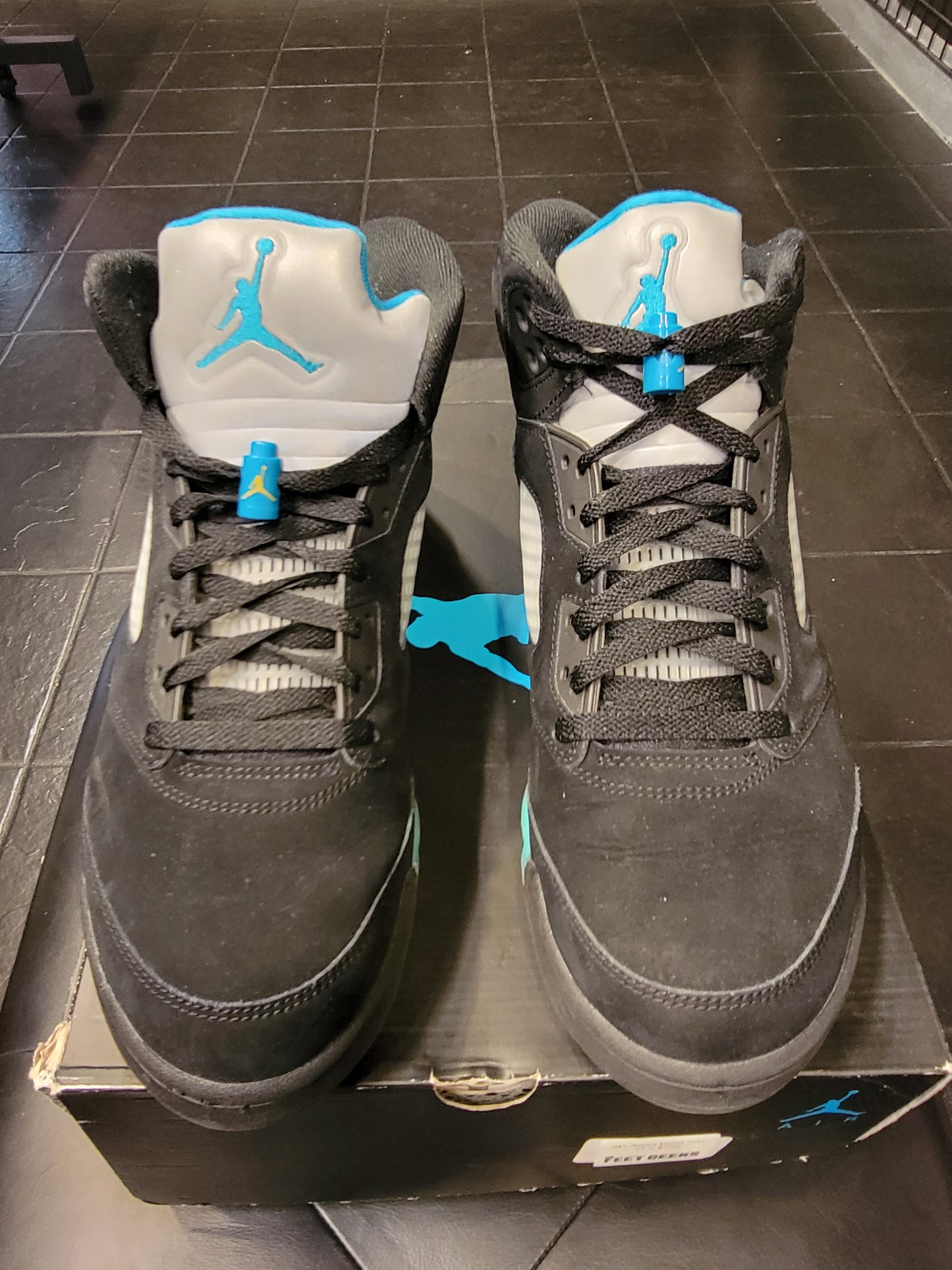 Men’s Air Jordan 5 Aqua Used