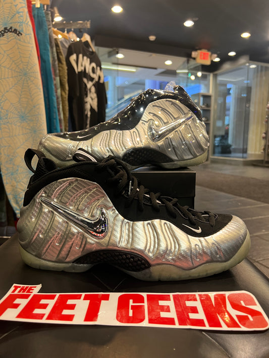 Men’s Nike Foamposite Silver Brand New