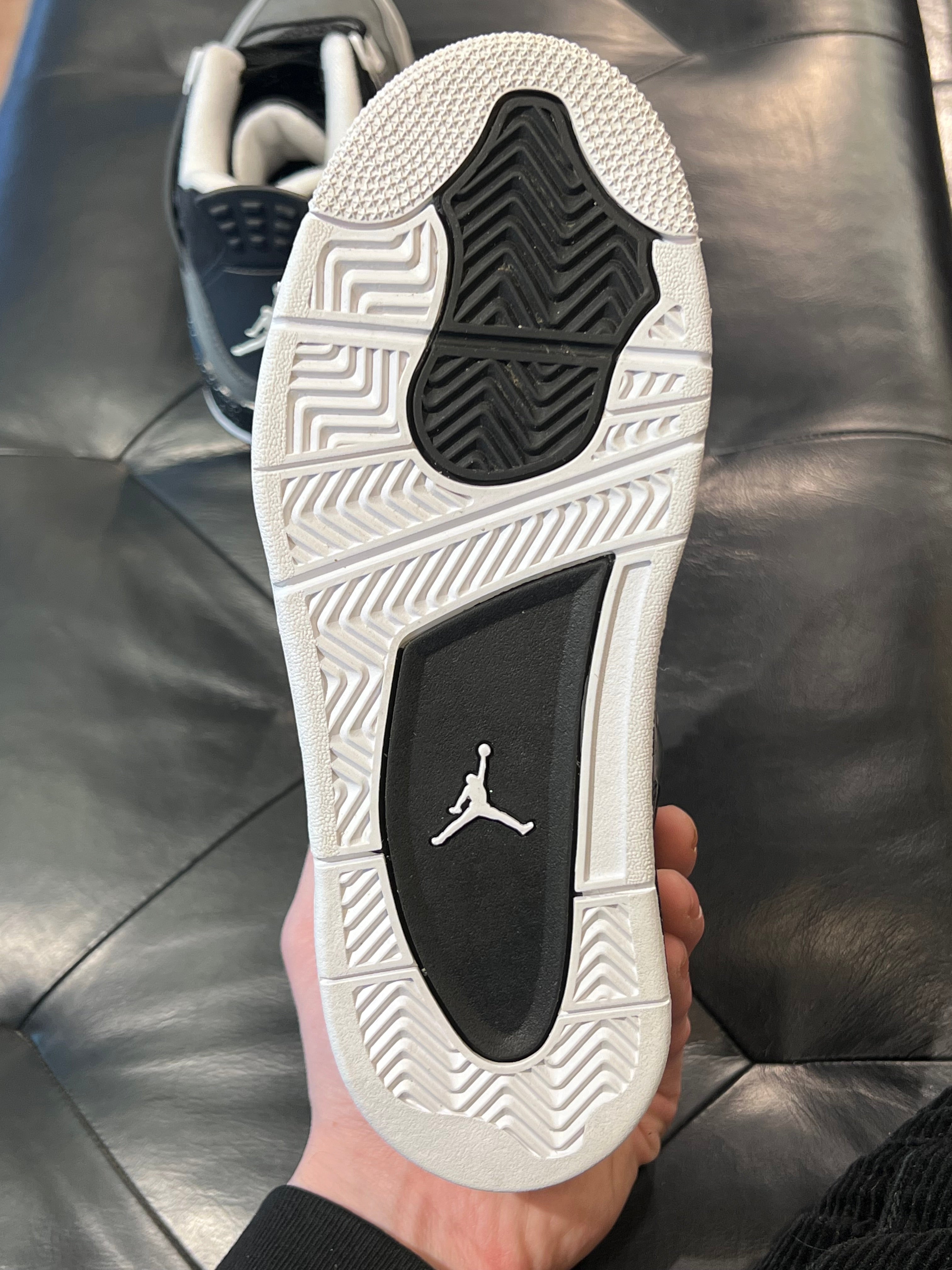 Air Jordan 4 Retro Fear Size 3y Boys Pre School Shoes