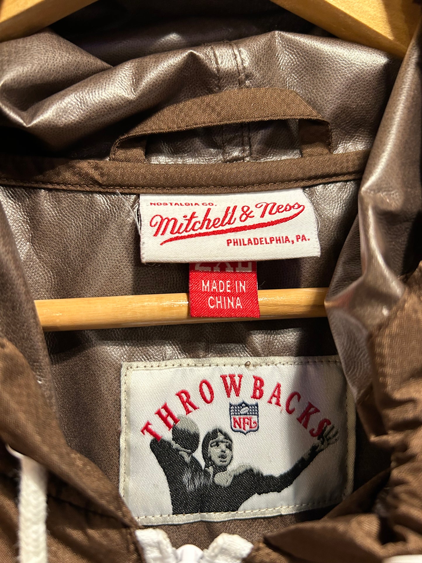 Mitchell and Ness Cleveland Browns zip up jacket size XXL