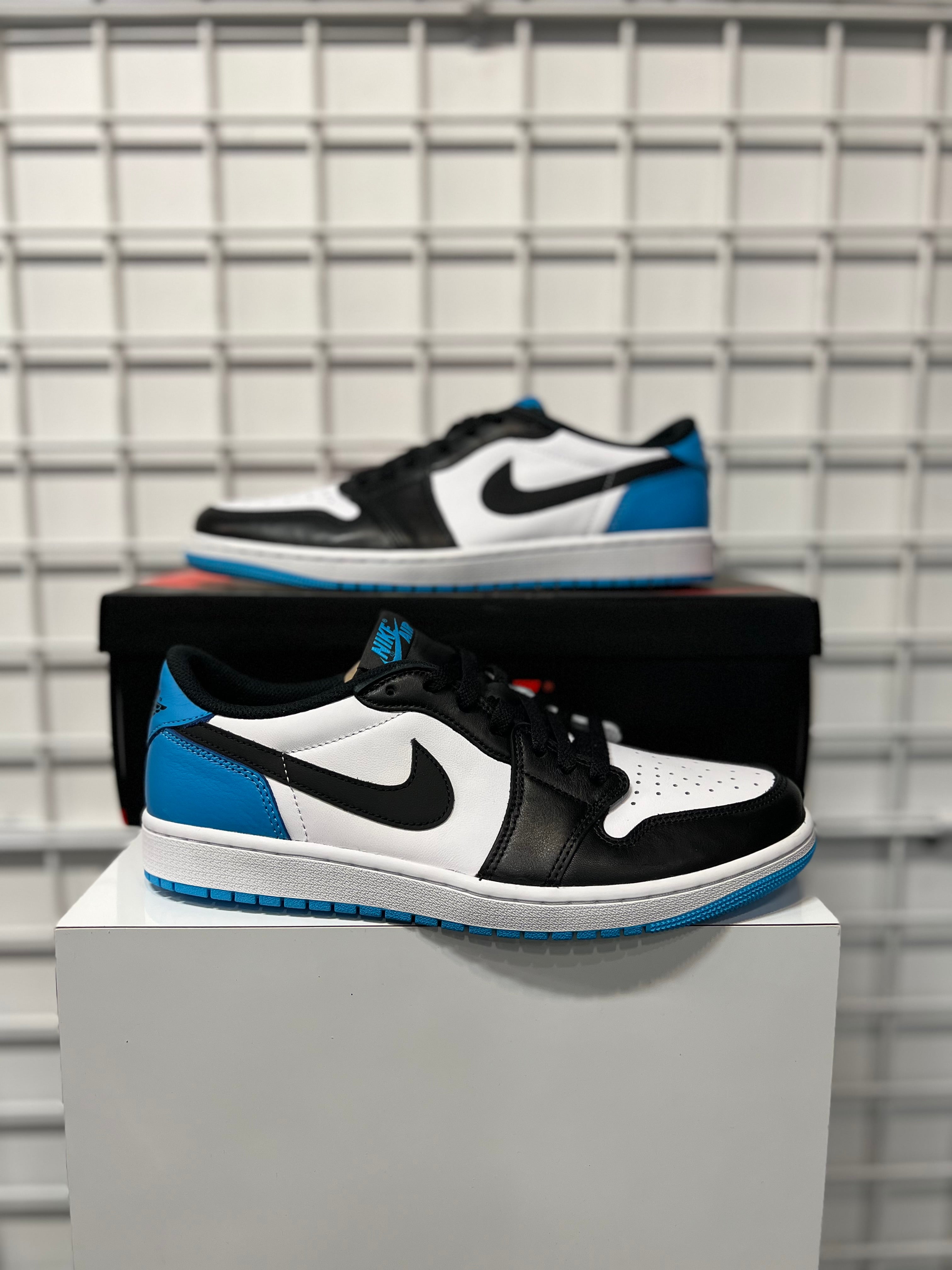 Air Jordan 1 Low Powder Blue Size 11 Men’s Shoes