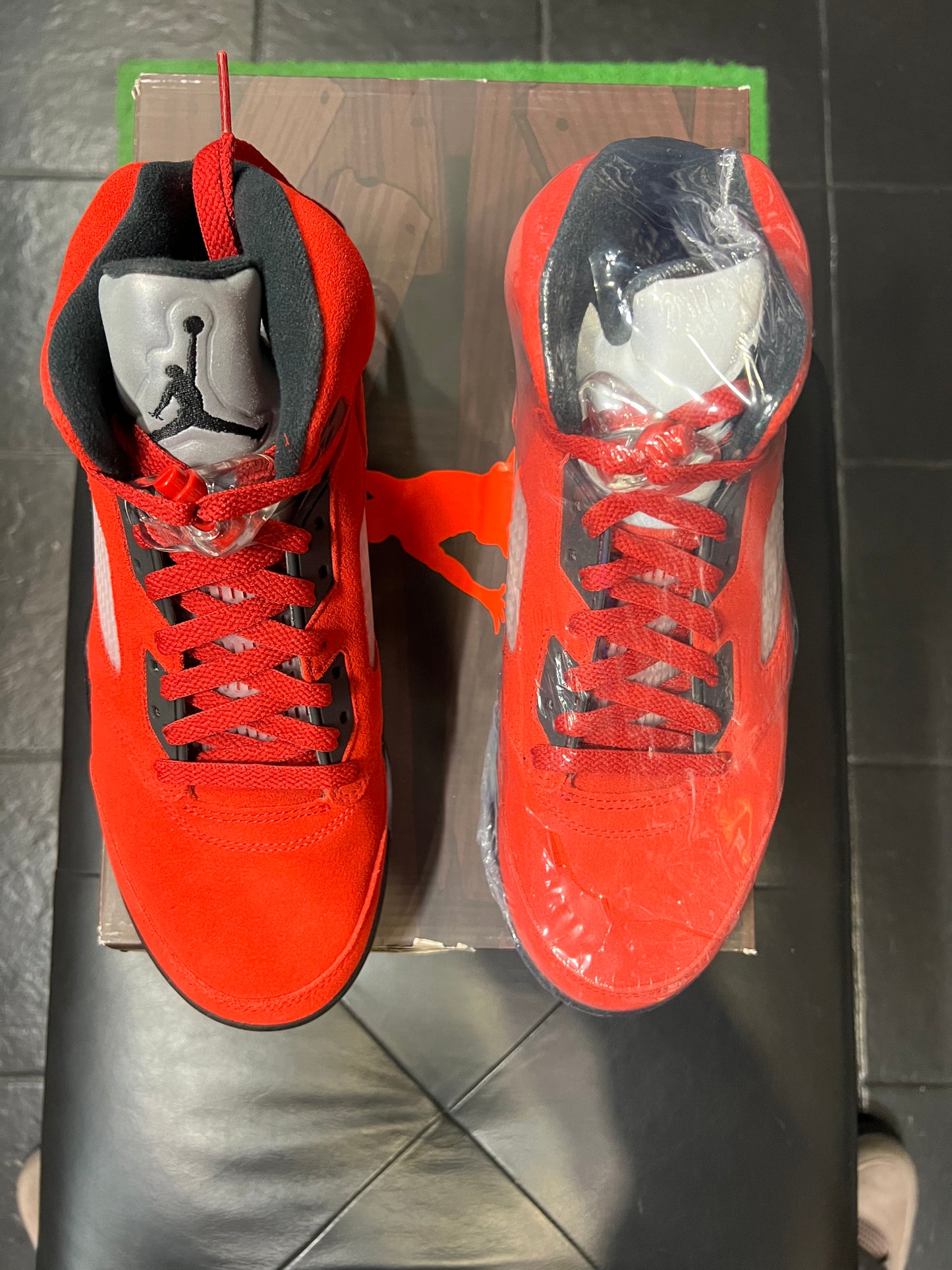 Men’s Air Jordan 5 Raging Bull Brand New