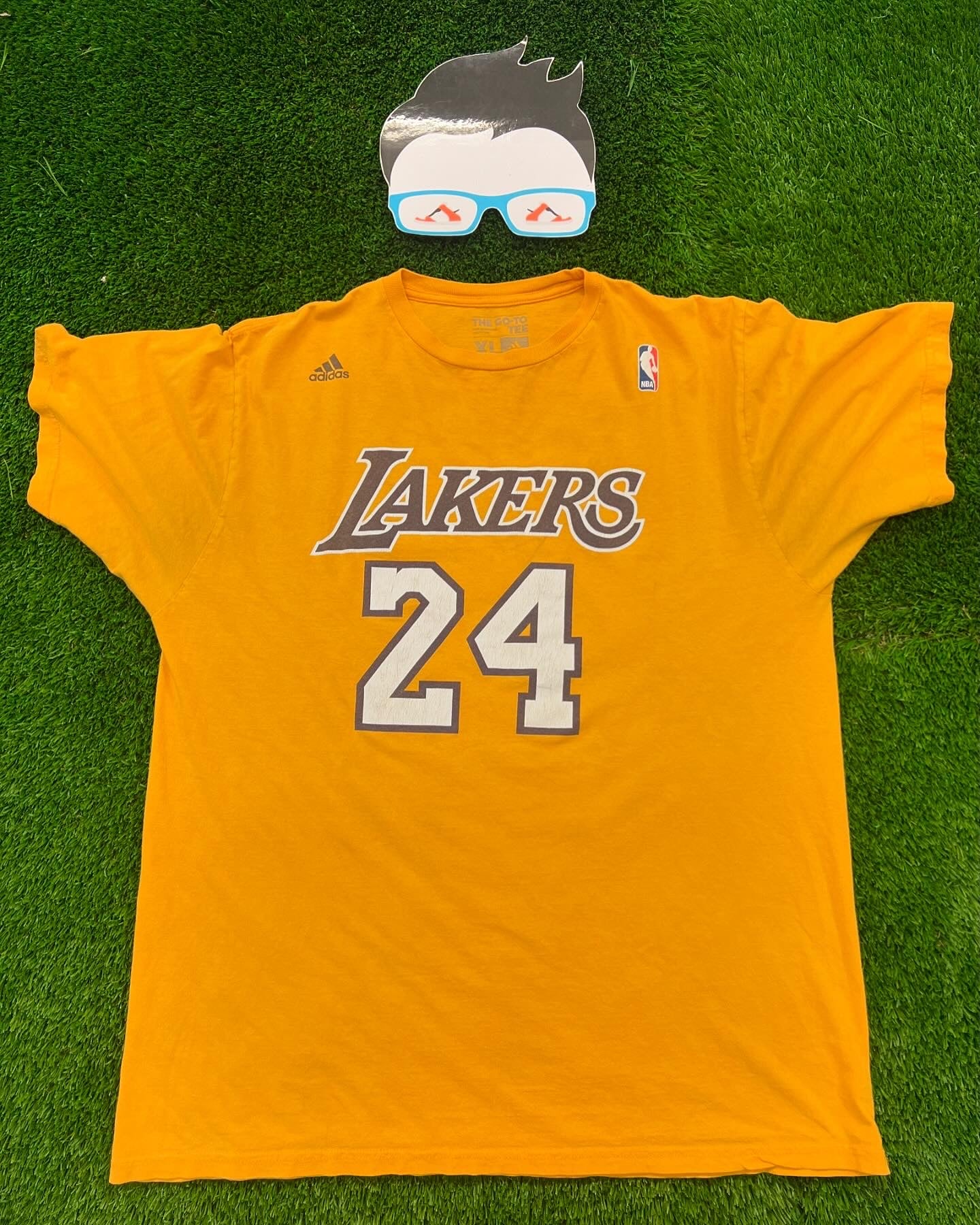 Men’s Vintage Lakers Kobe Bryant Tee Size XL