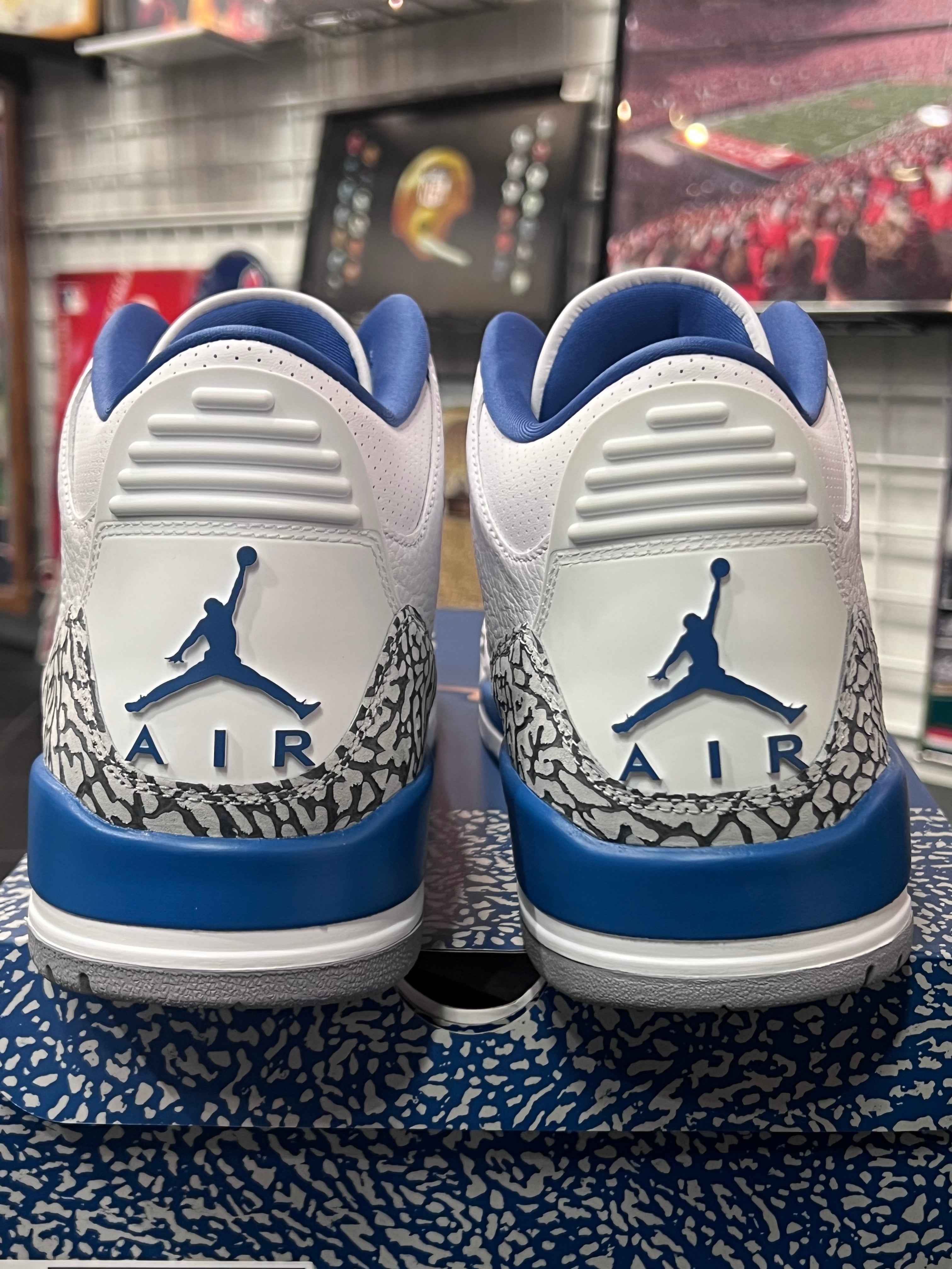 Men’s Air Jordan 3 Wizards Size 12 Shoes