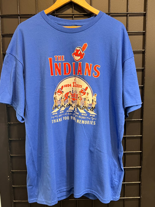 Men’s Cleveland Indians Memories Tee Size 2XL