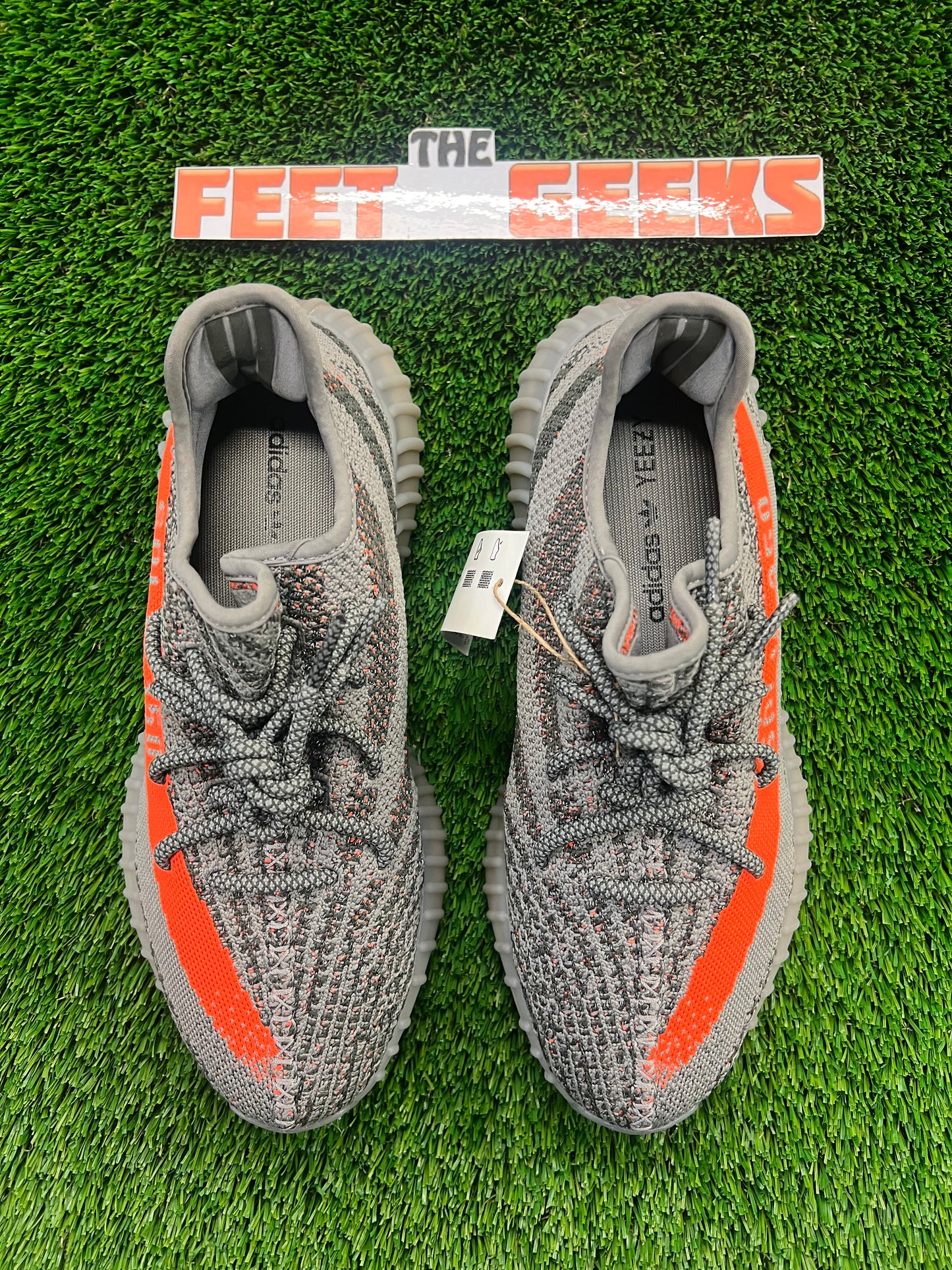 Men’s Yeezy 350v2 Beluga Reflective Size 9.5 Shoes Brand New