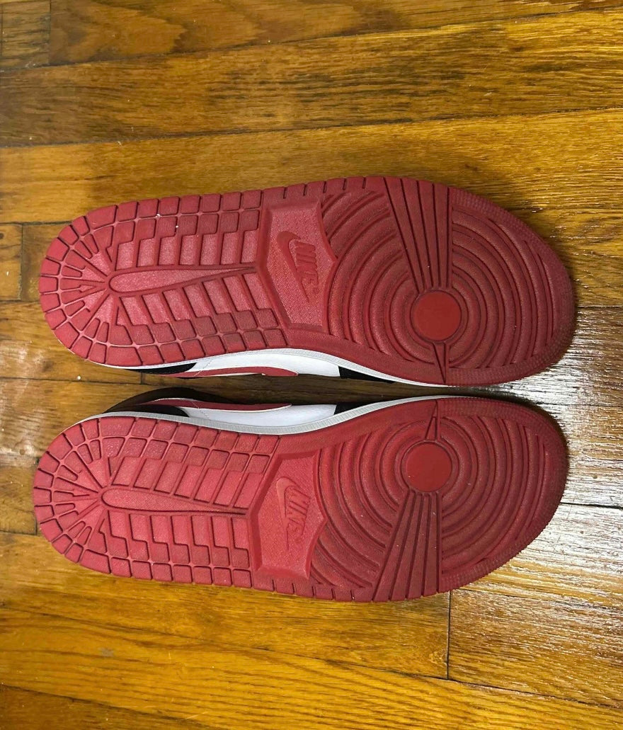 Air Jordan 1 Mid Gym Red Size 9.5 Men Shoes