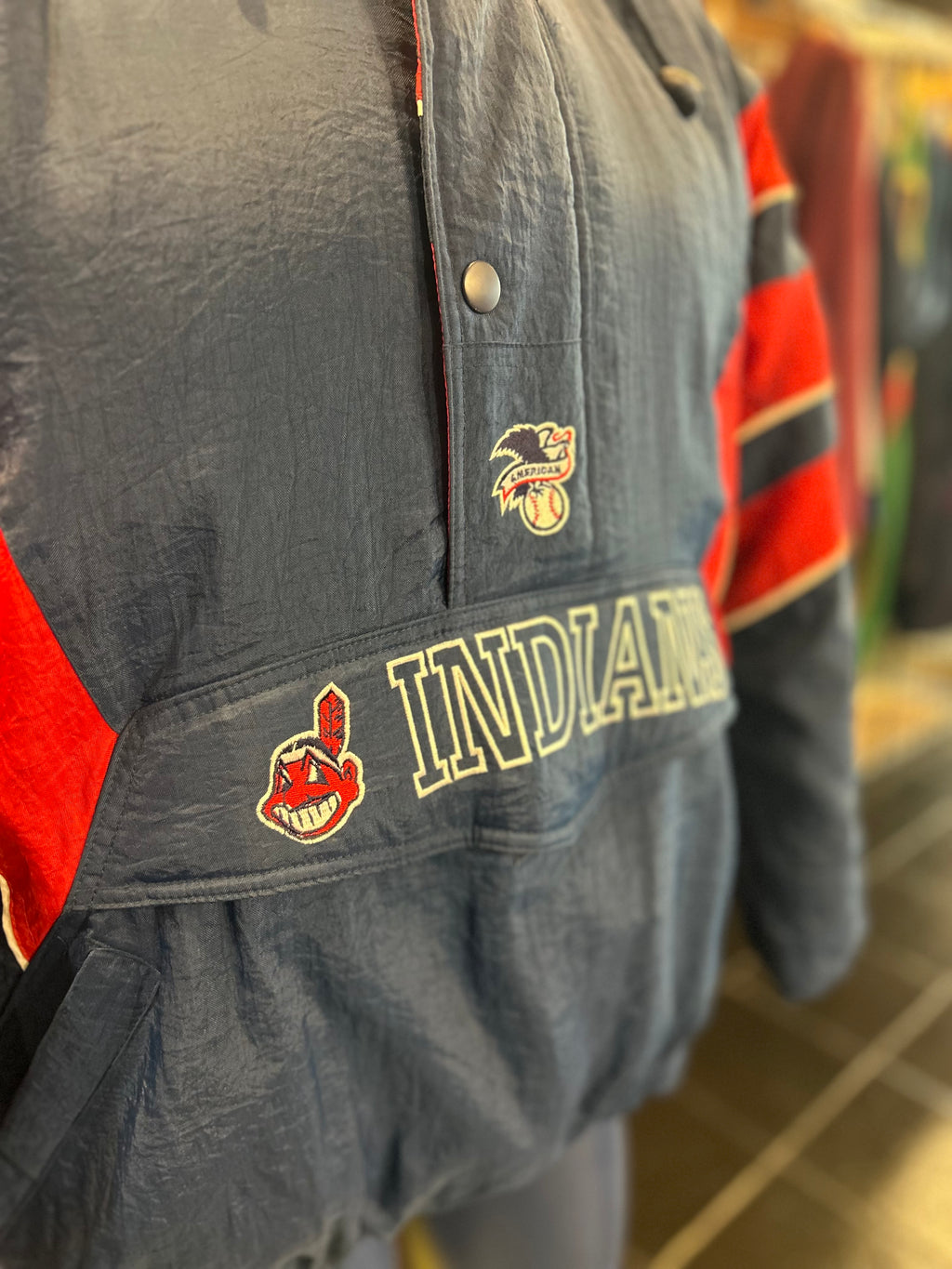 Vintage Starter Cleveland Indians MLB Pullover Coat Size XL