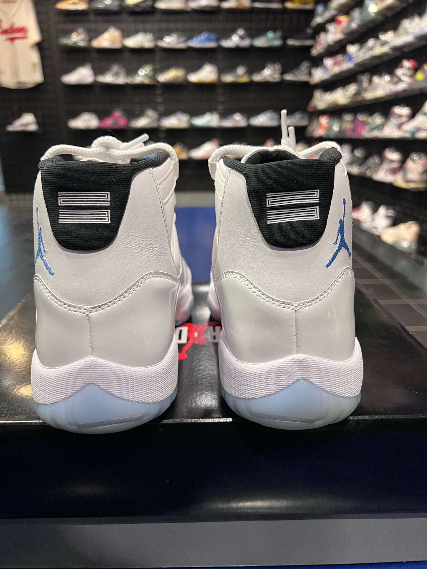 Men’s Air Jordan 11 Legend Blue Size 9.5