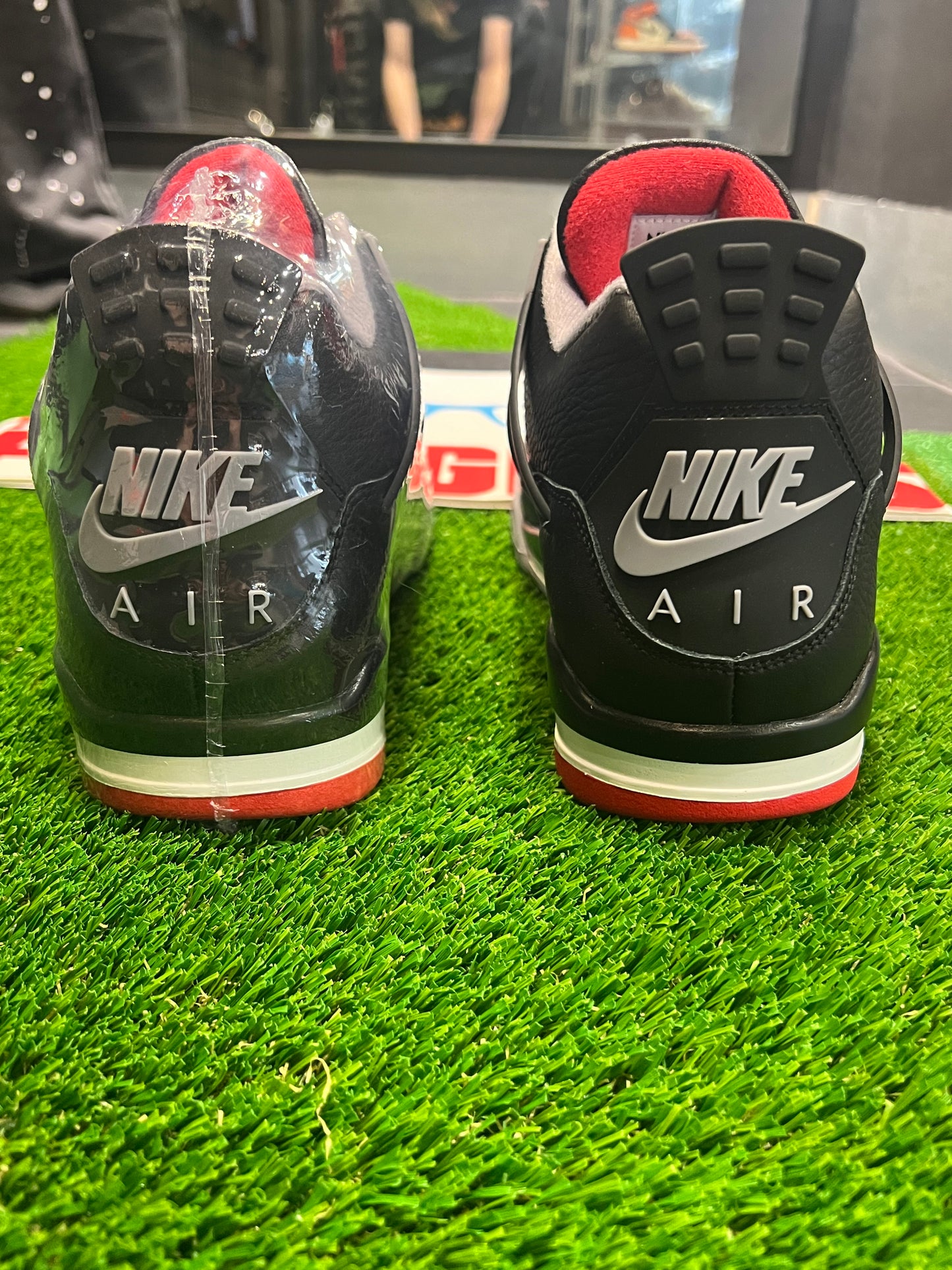 Men’s Air Jordan 4 Bred Brand New Shoes