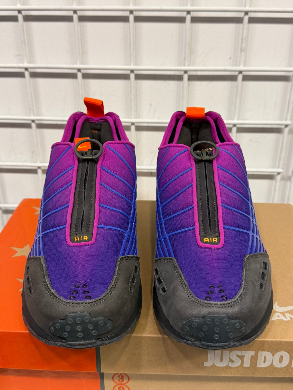 Nike Air Sunder Kids of Immigrants Size 9.5 Men’s Shoes
