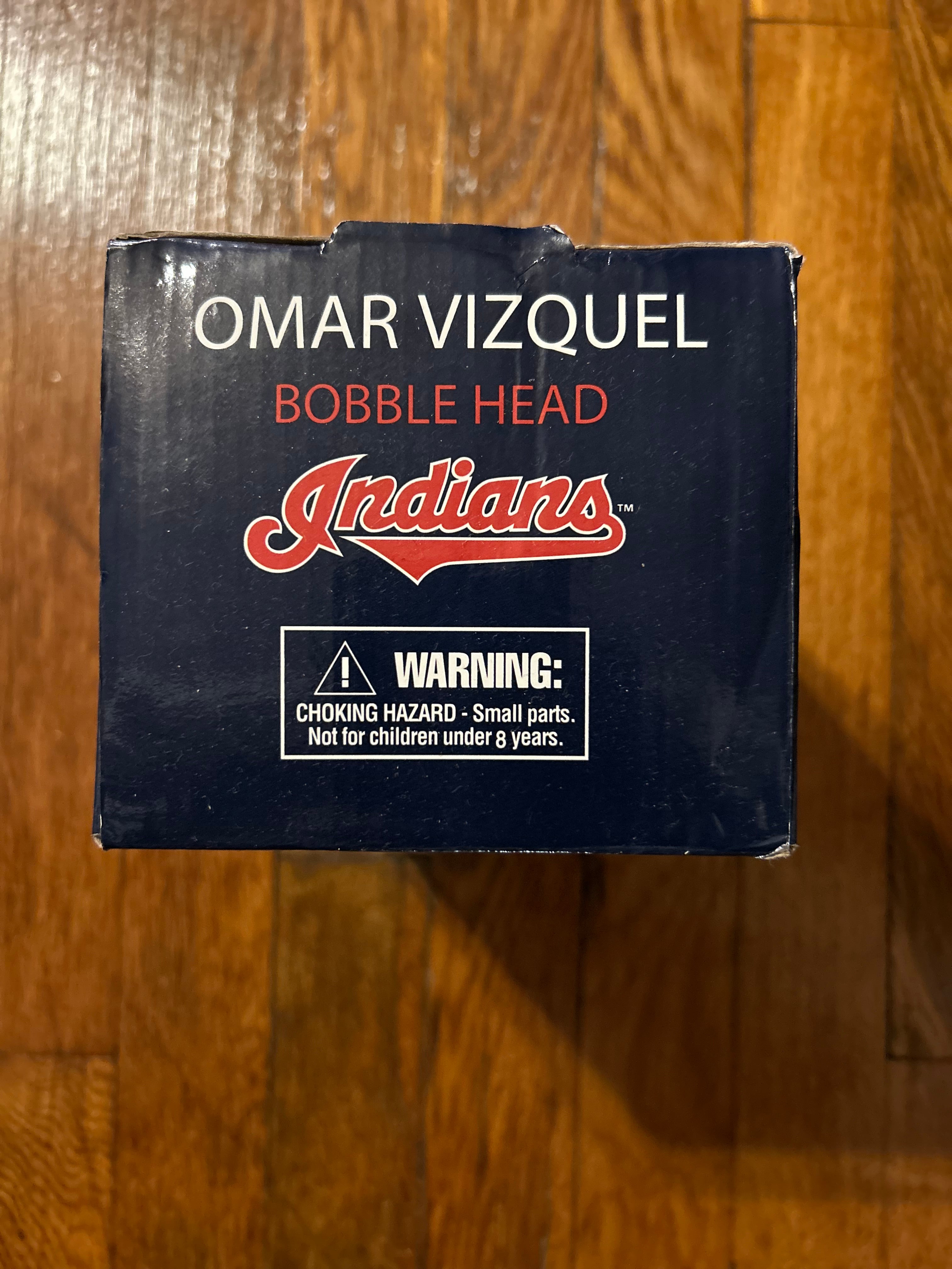 Cleveland Indians Omar Vizquel Collectible Bobblehead 11 Time Golden Glove Winner