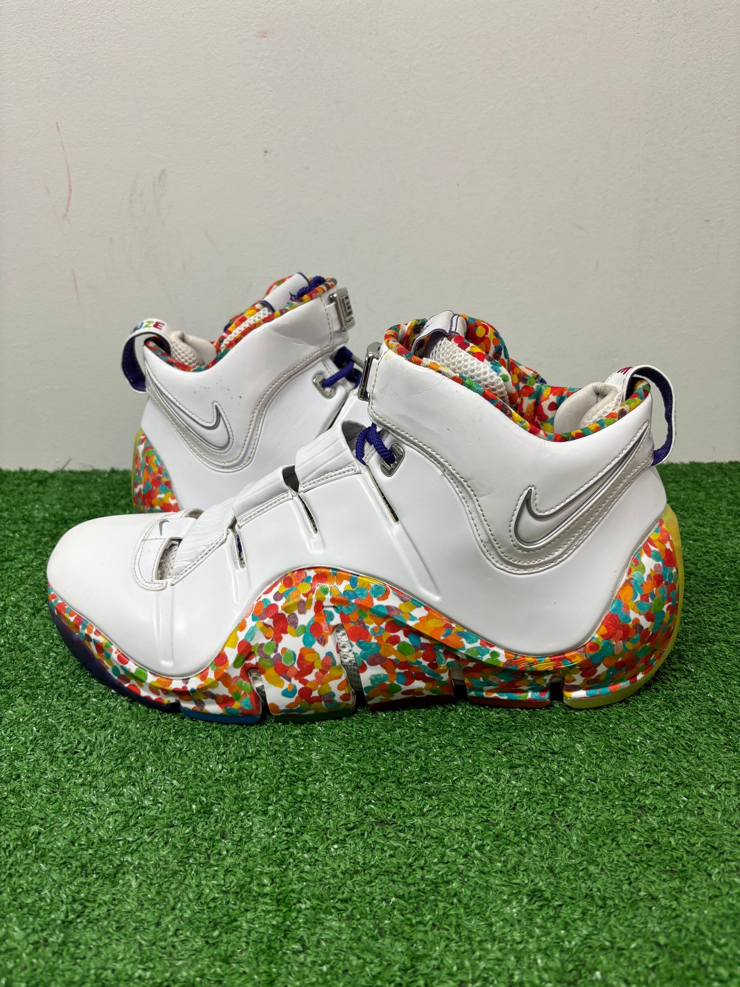 Nike LeBron 4 Fruity Pebbles Size 14 $160 Men’s