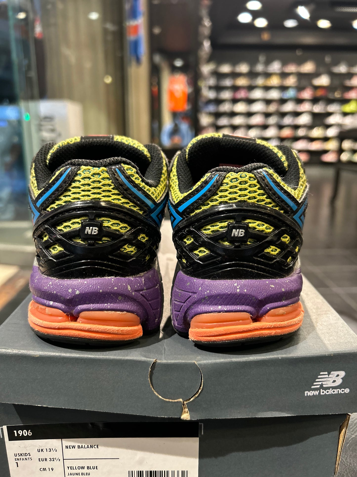 Kids New Balance 1906R Starry Nights size 1