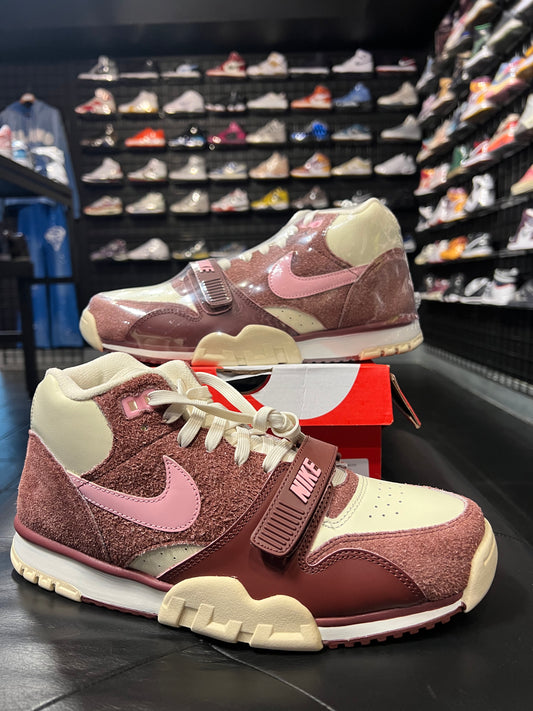 Men’s Nike Air Trainer Bacon Brand New