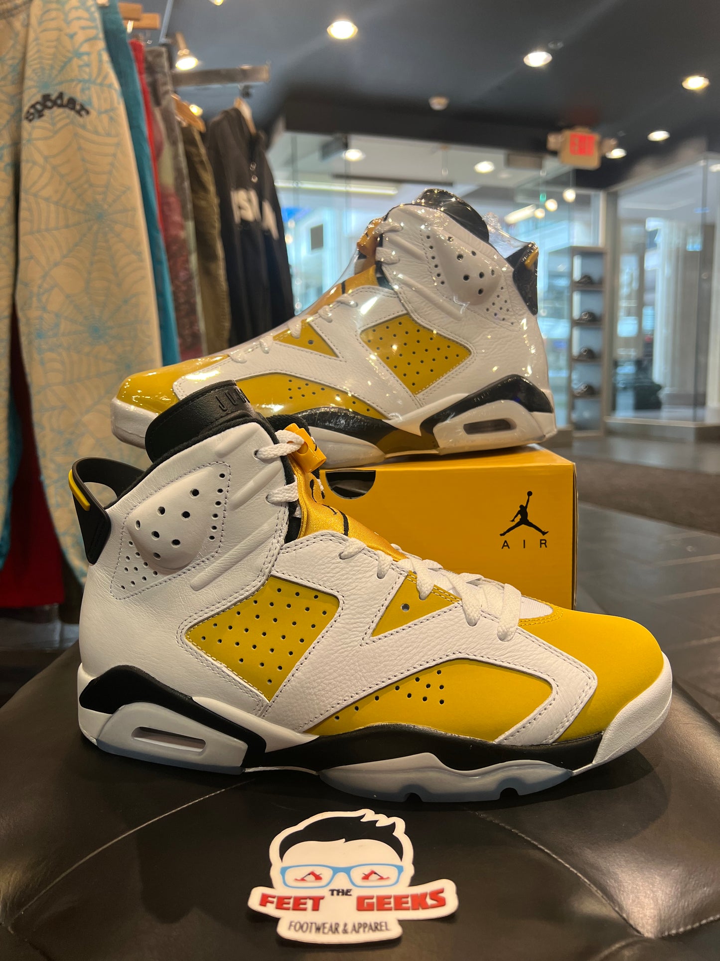 Men’s Air Jordan 6 Yellow Ochre Brand New