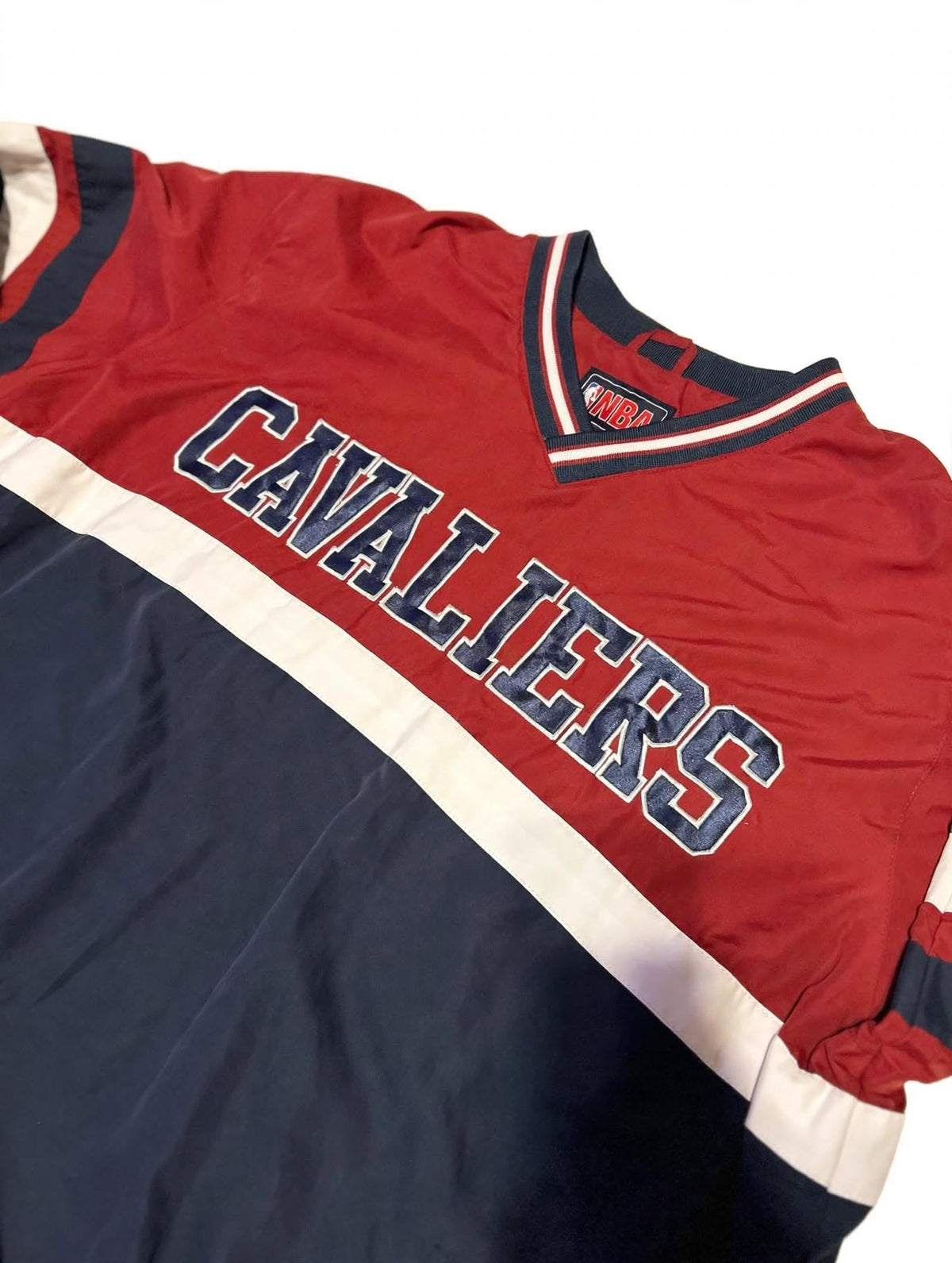 Cleveland Cavaliers Jacket XXL Windbreaker Pullover Wine Navy NBA NWOT