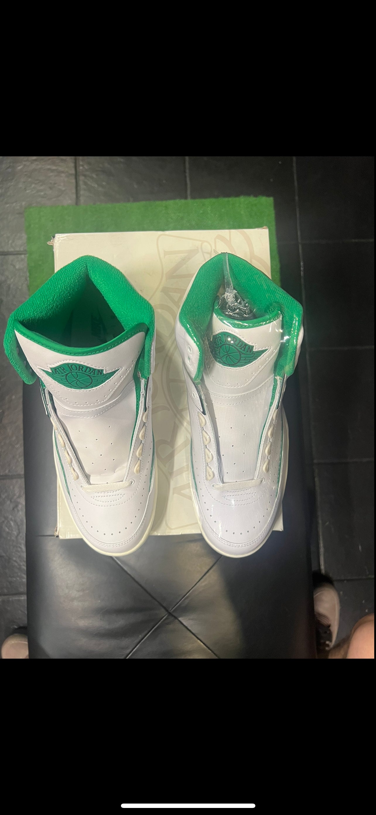 Air Jordan 2 Lucky Green Brand New