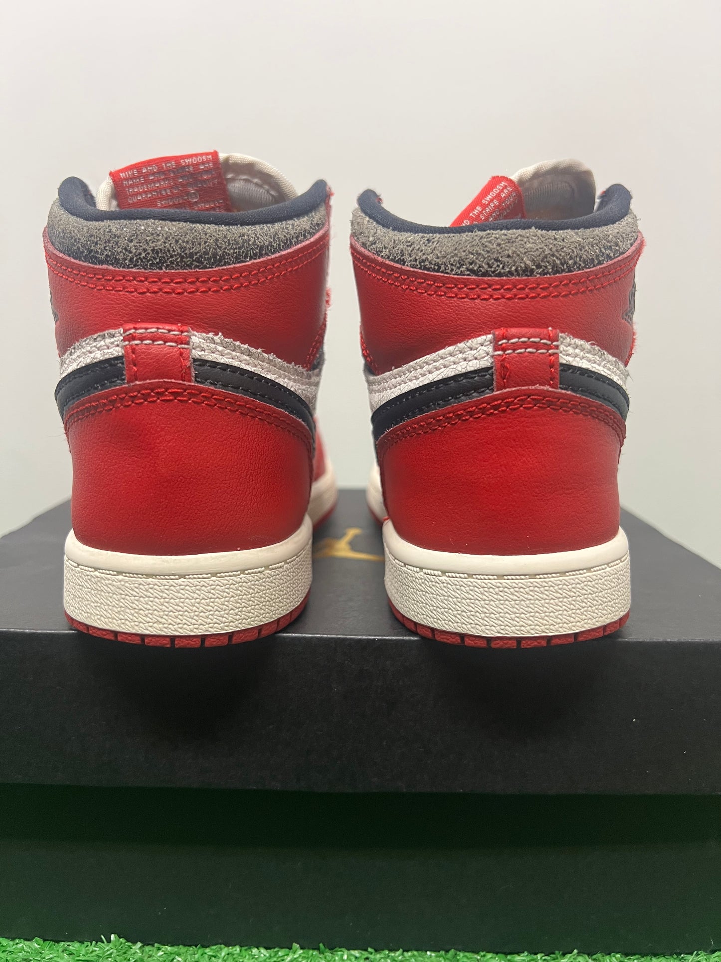 Kids Air Jordan 1 Lost & Found Size 1y