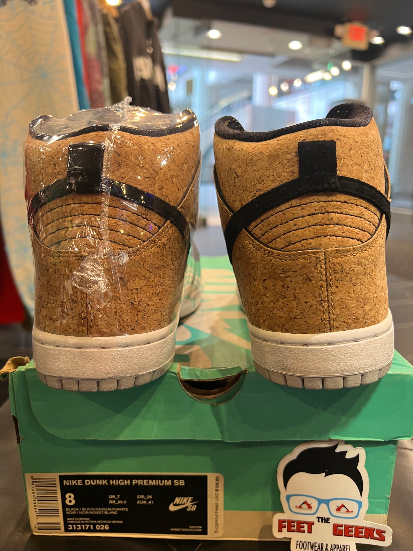 Men’s Nike SB Dunk High Cork Brand New