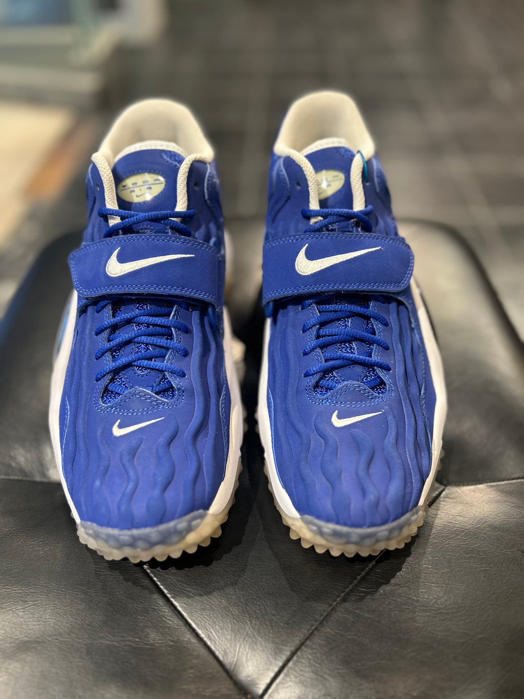 Nike Zoom Jet Turf 97 Lions Barry Sanders size 9 Men Shoes