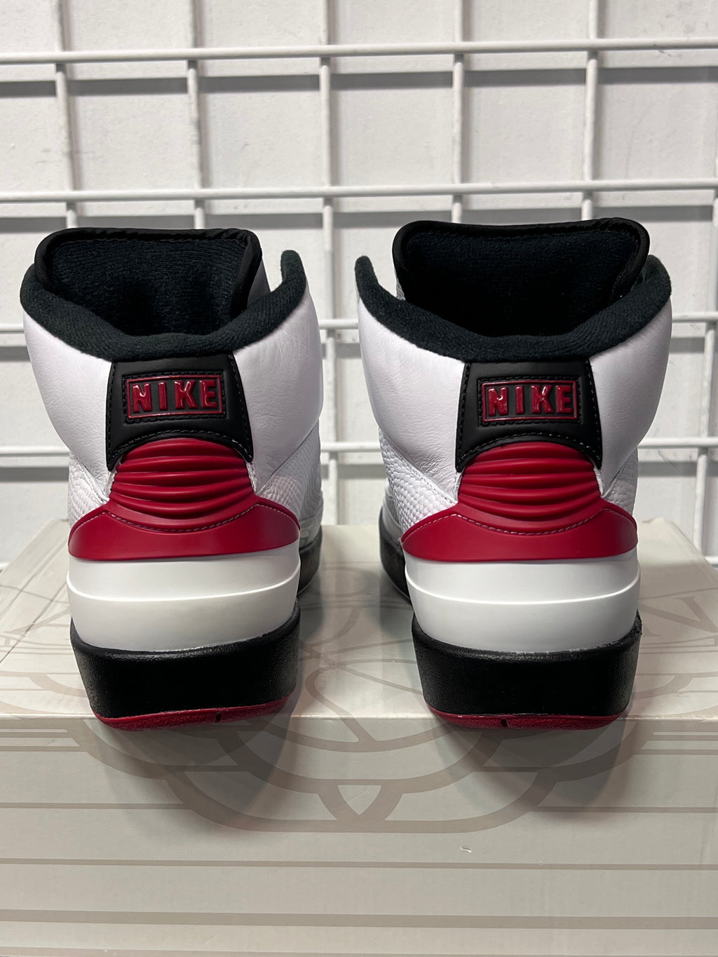 Air Jordan 2 OG Size 8 Men’s Shoes