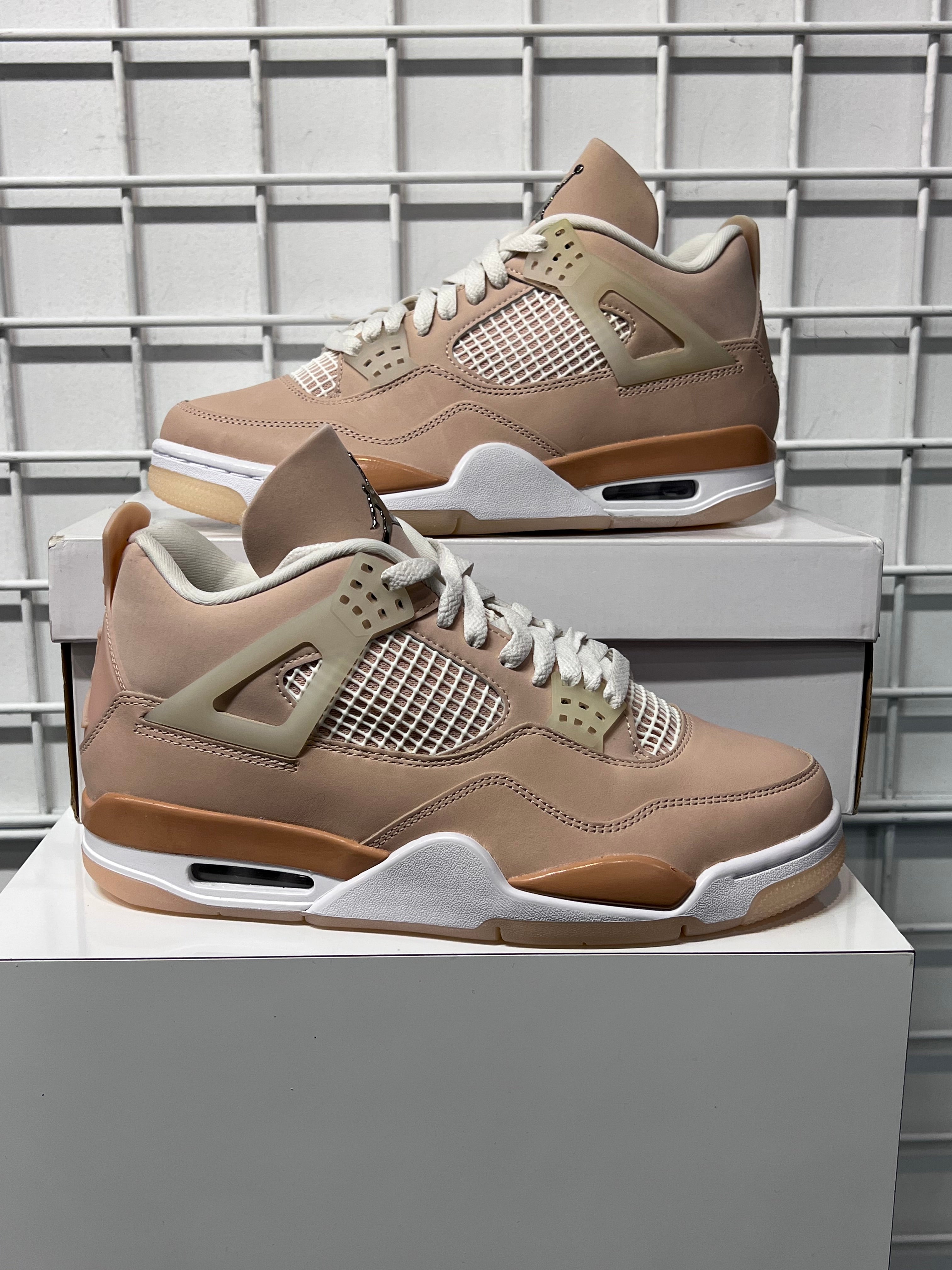 Air Jordan 4 Shimmer Size 10 Women’s Shoes