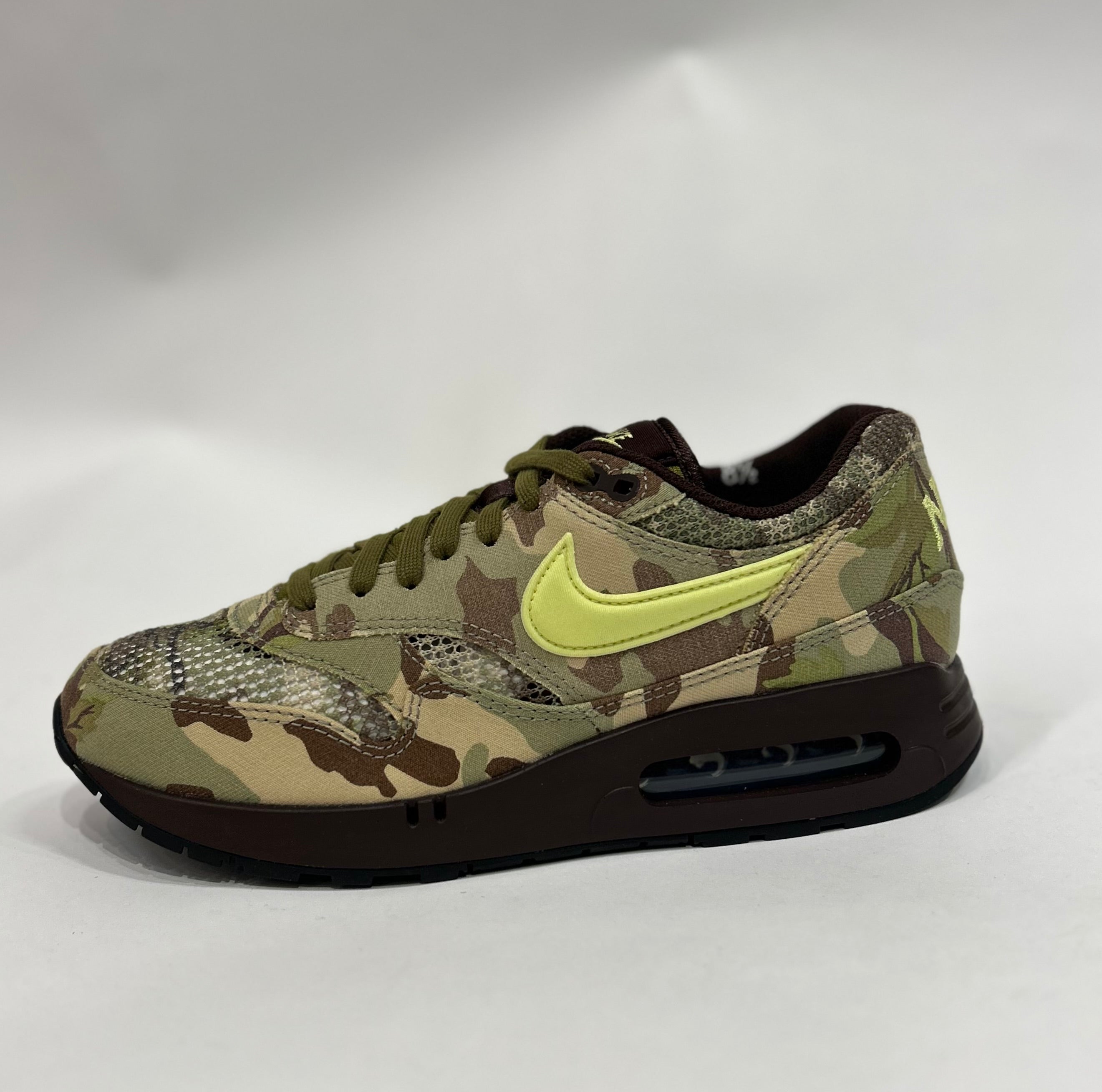 Nike Air Max 1 Camo Size 8.5 Men's Shoes