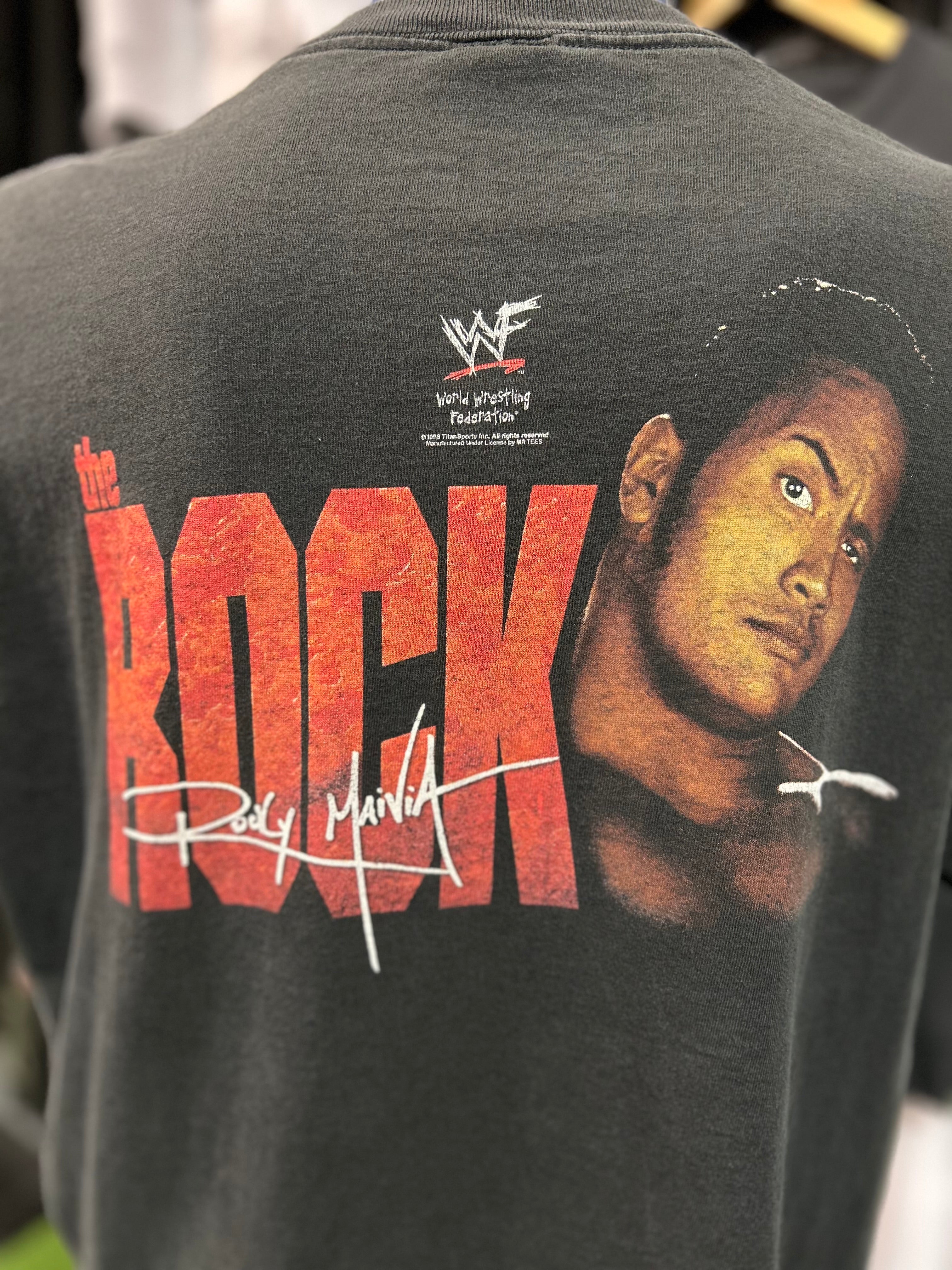 Vintage 1998 WWF The Rock Rocky Maivia Know Your Role T-Shirt Size XL