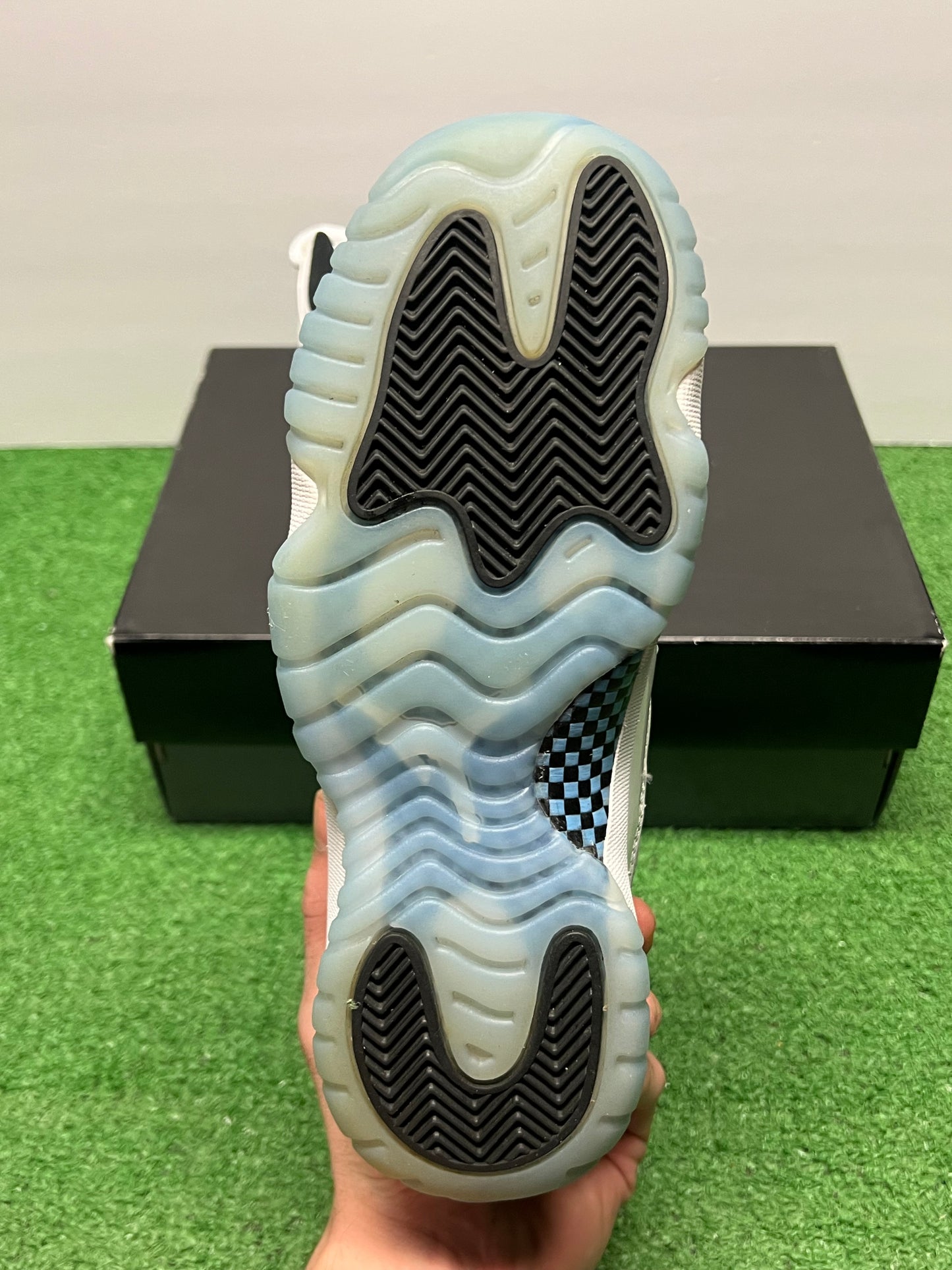 Gradeschool Air Jordan 11 Legend Blue Size 5.5y
