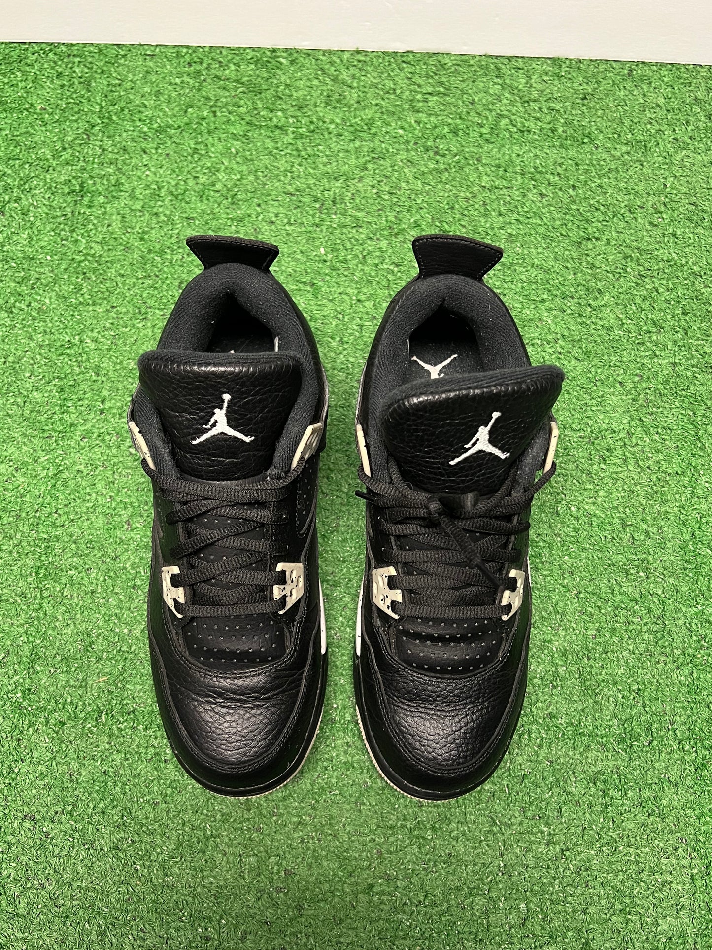 Gradeschool Air Jordan 4 Oreo Size 5.5y